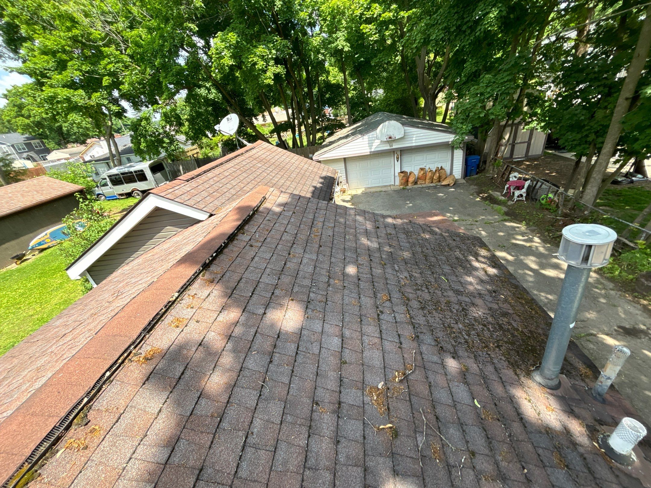 Roof Replacement using CertainTeed Landmark by 180 Contractors