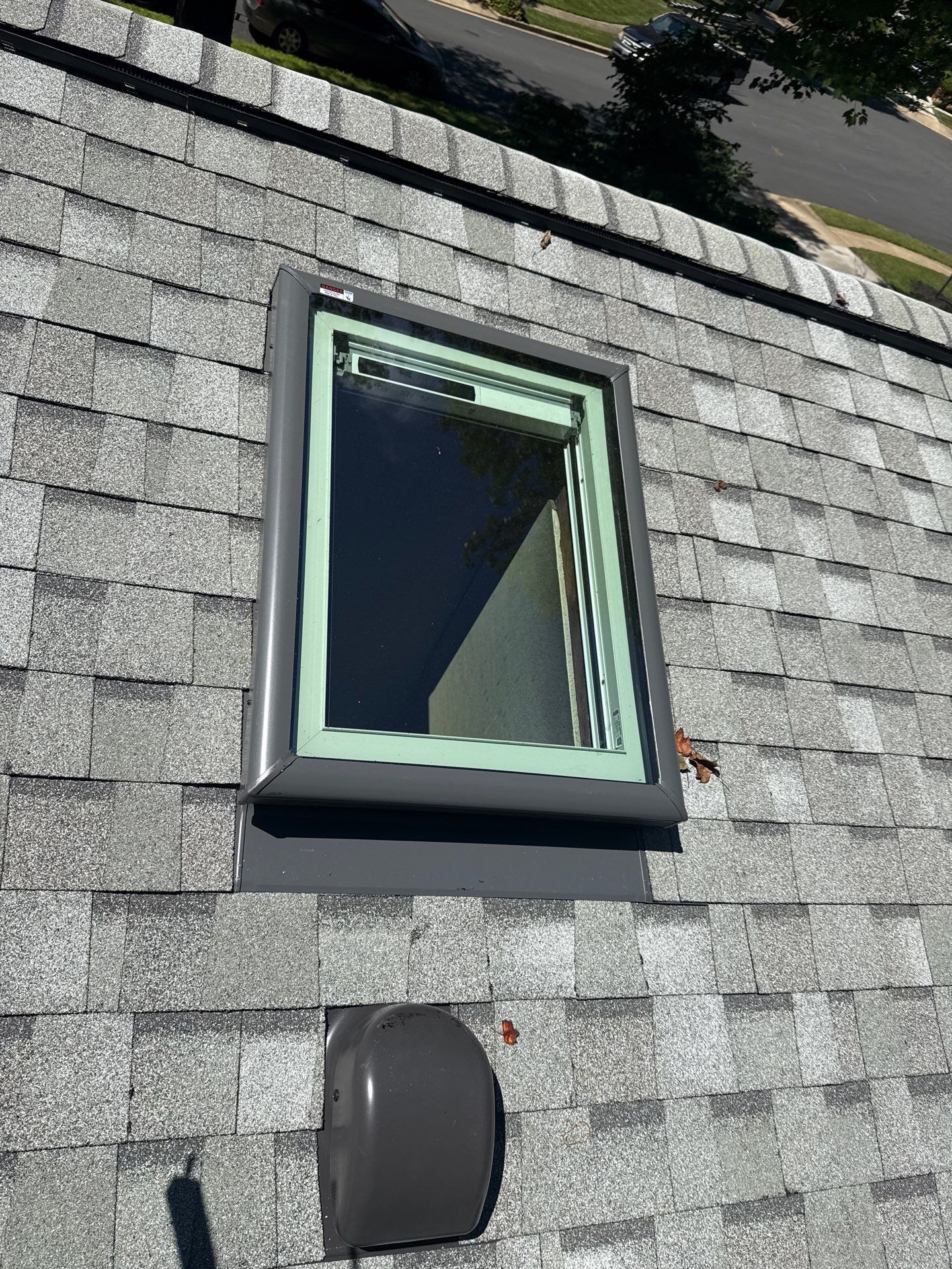 Springfield : with CertainTeed Landmark Pro in Max Def Cobblestone Gray  by RM Banning, Inc.