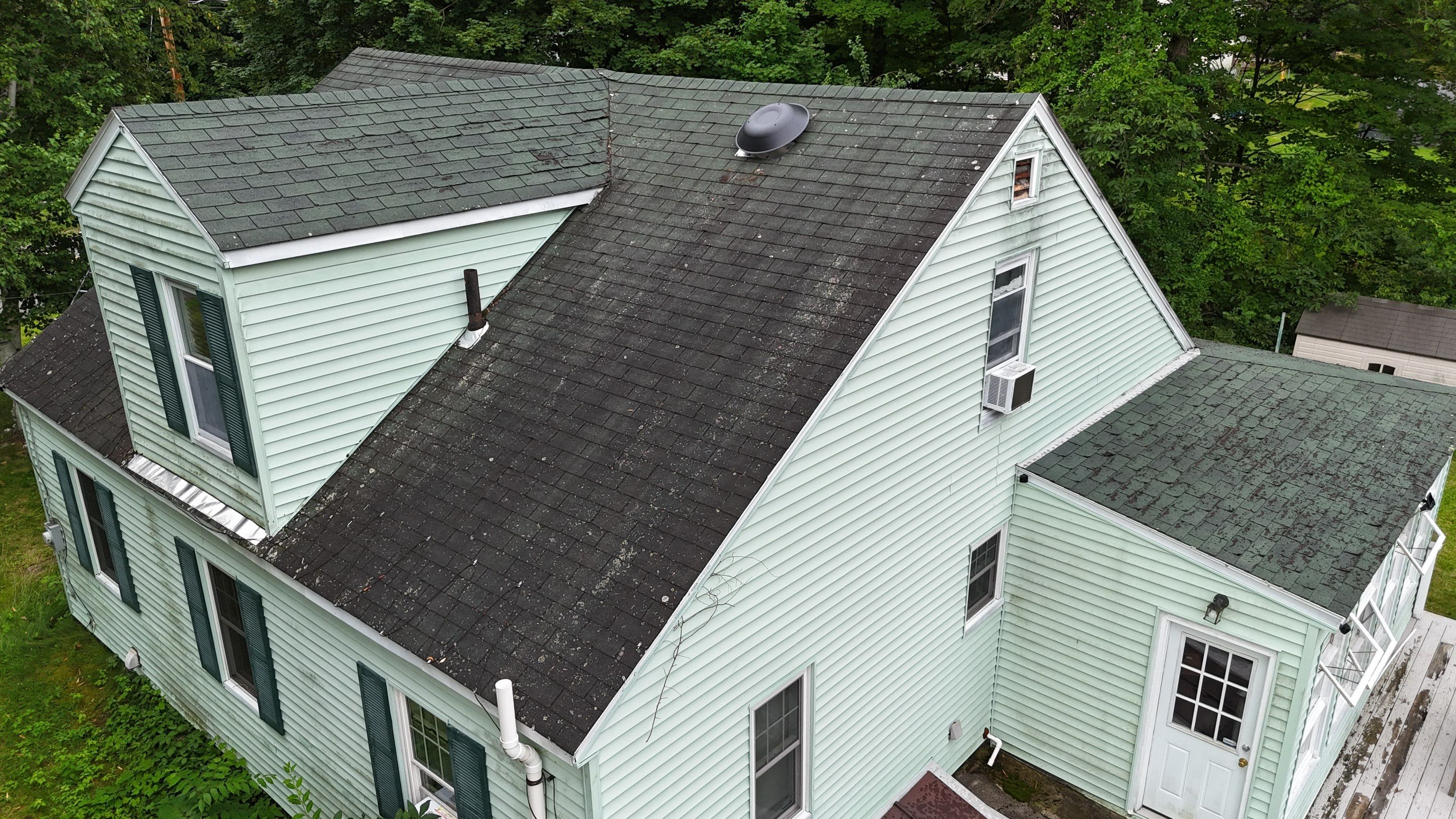 Roof Replacement, Lunenburg, MA by Mighty Dog Roofing of Greater Middlesex County