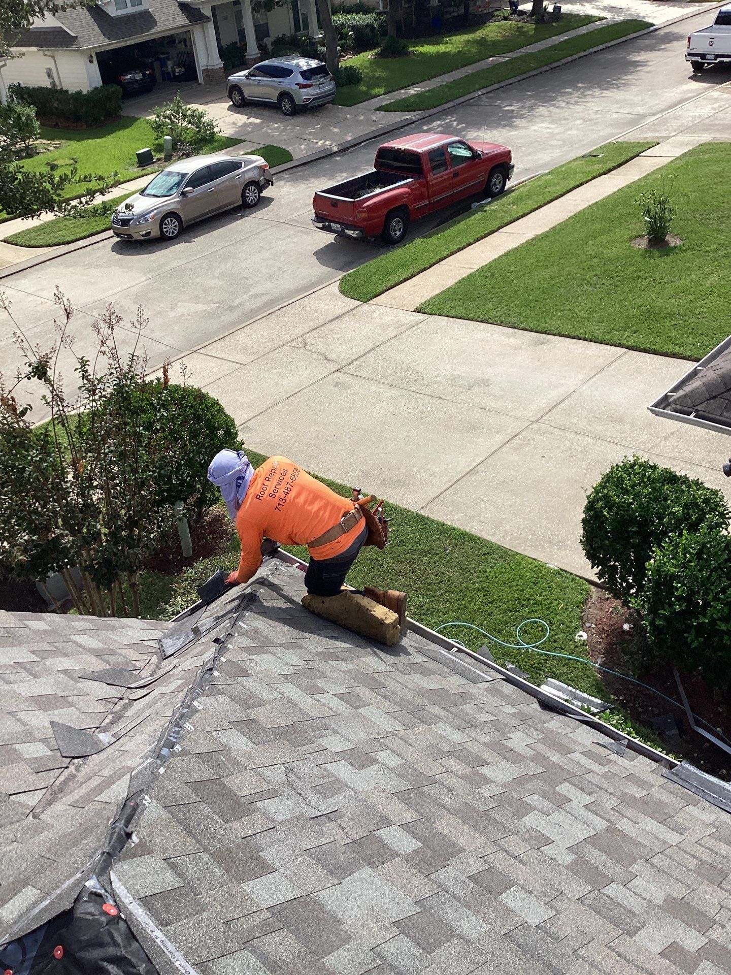 Residential Roofing Installation using Owen's Corning Duration (Lifetime) Shingles by Roof Repair Company