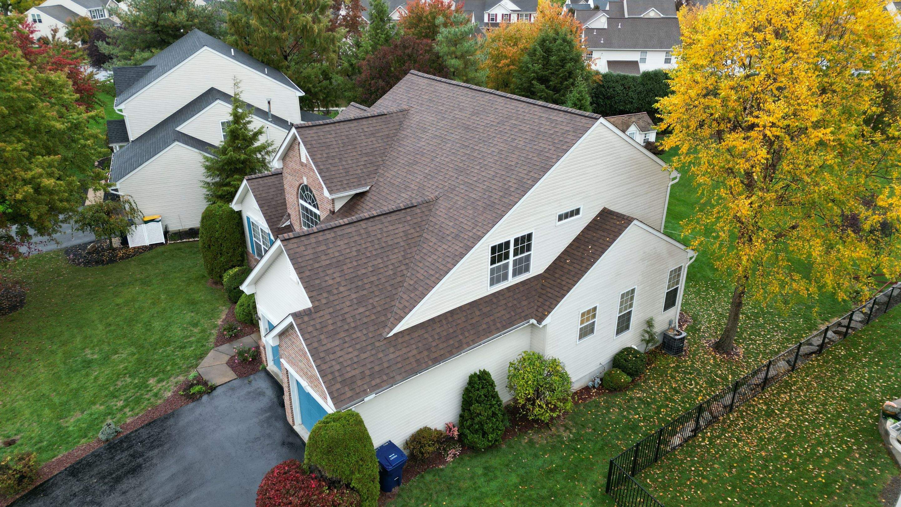 Roofing Installation using CertainTeed Landmark - Burnt Sienna by Storm Guard of Ches-Mont PA