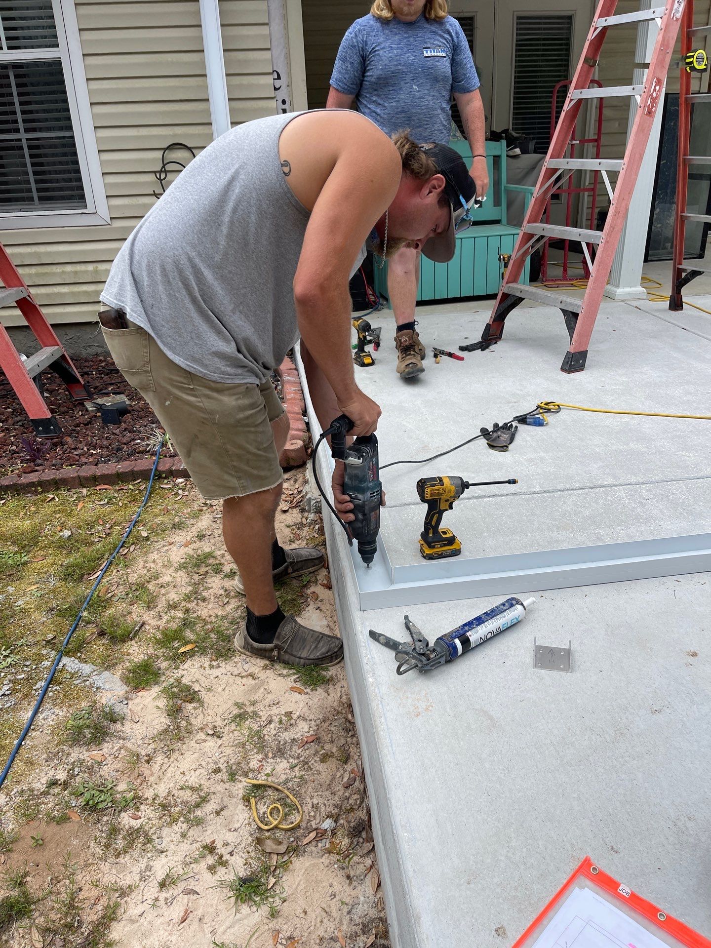 Milton Glass Room Using Colorbeam by Titan Sunrooms