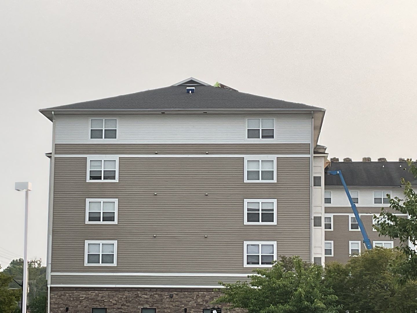 Multi-Family Commercial shingle roof by Alpha Design Services