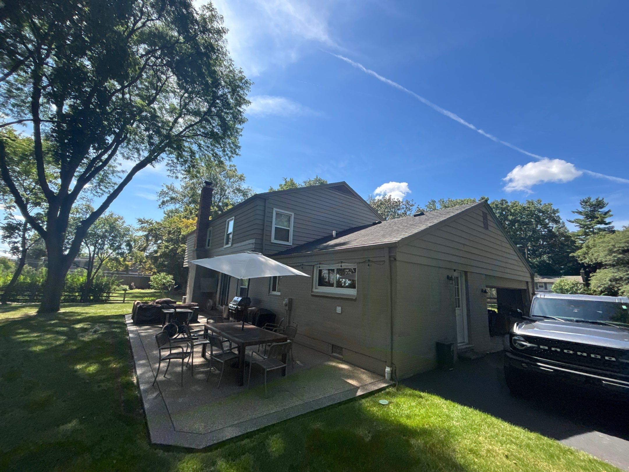 Siding Replacement using Alside S7 Cedar Mill Grain Storm Grey by 180 Contractors