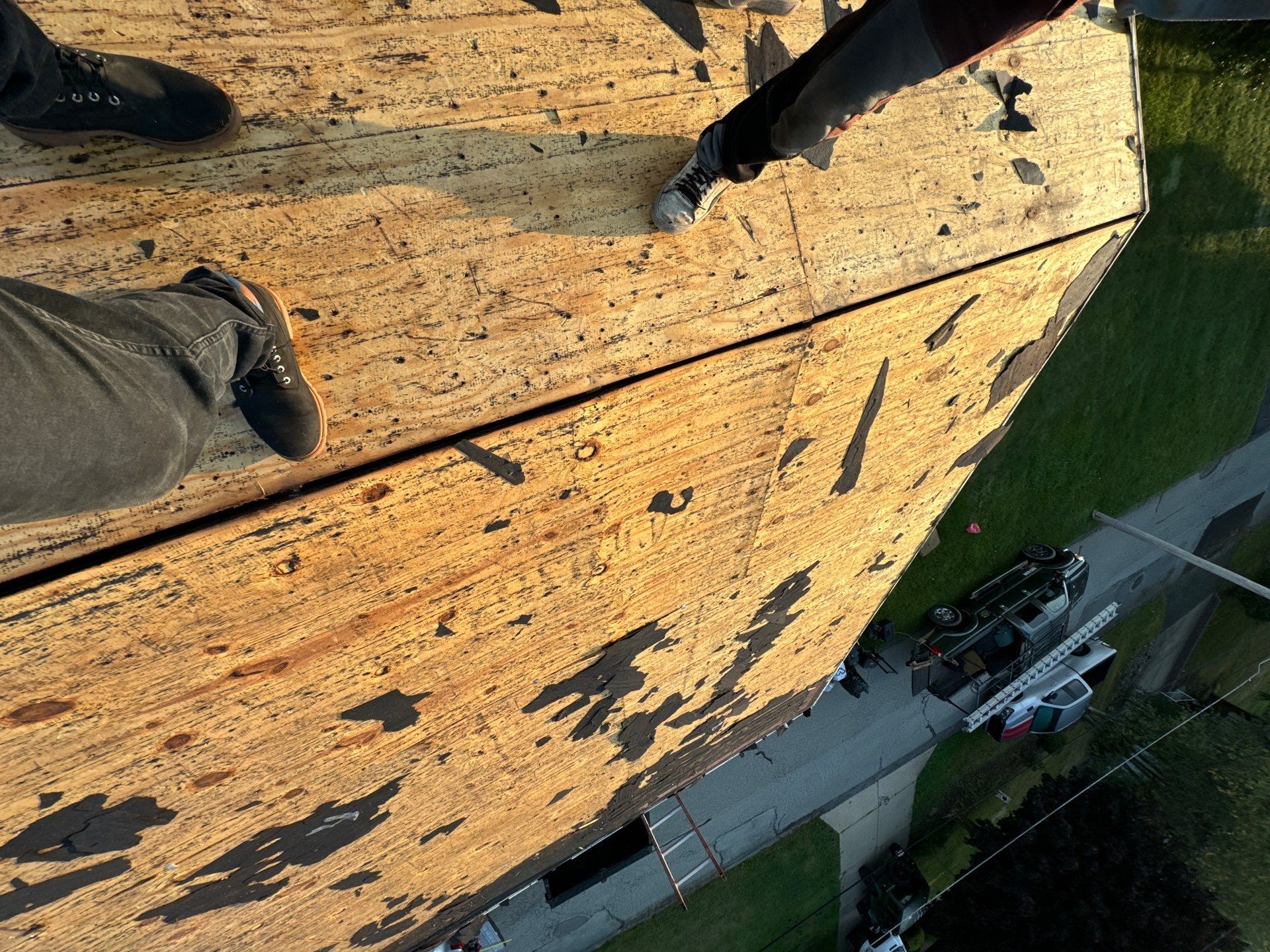 Residential Roofing Installation using GAF HDZ SHINGLES by La Bendicion Contruction Llc