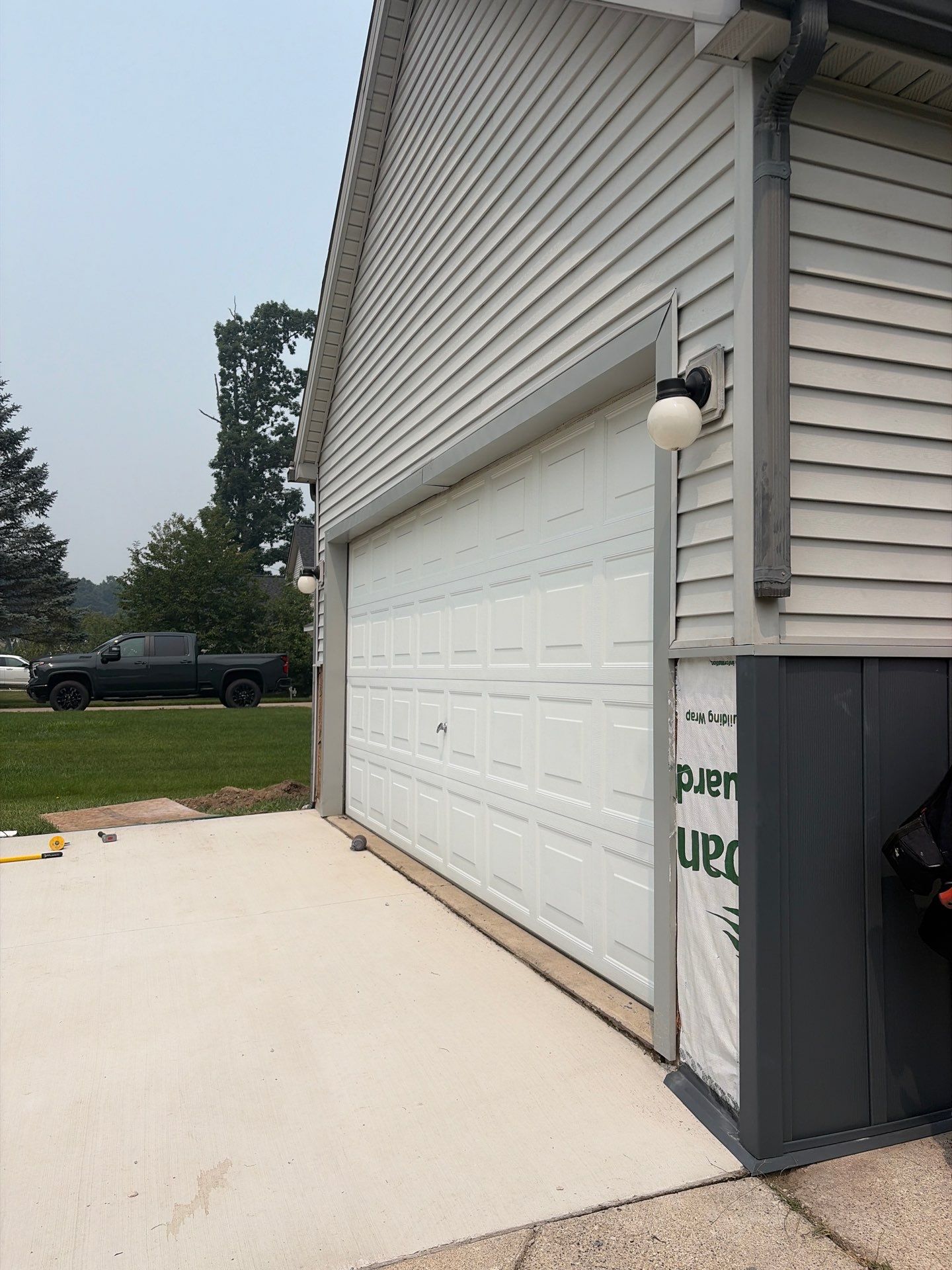 Siding Replacement using Wood Grain by 180 Contractors
