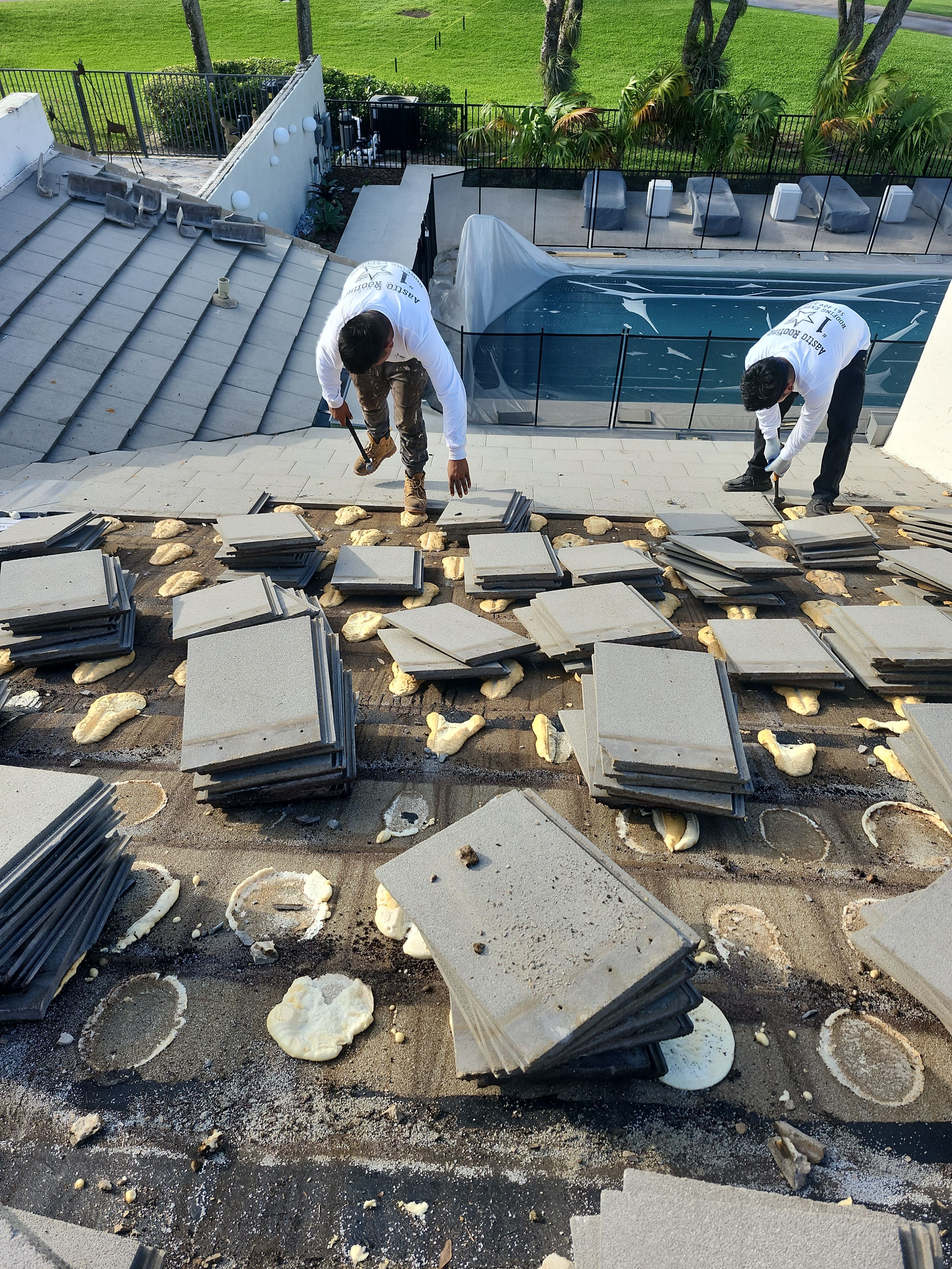 Premium Flat Roof and Tile Roof Replacement in Boca Raton’s Boca West – Eagle Roofing Royal Palm by Aastro Roofing