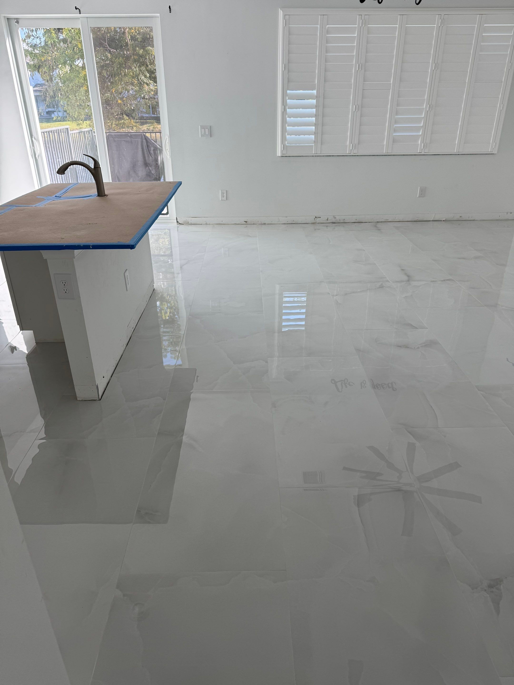 Floors and Baseboards - Wellington by Hevi Tile