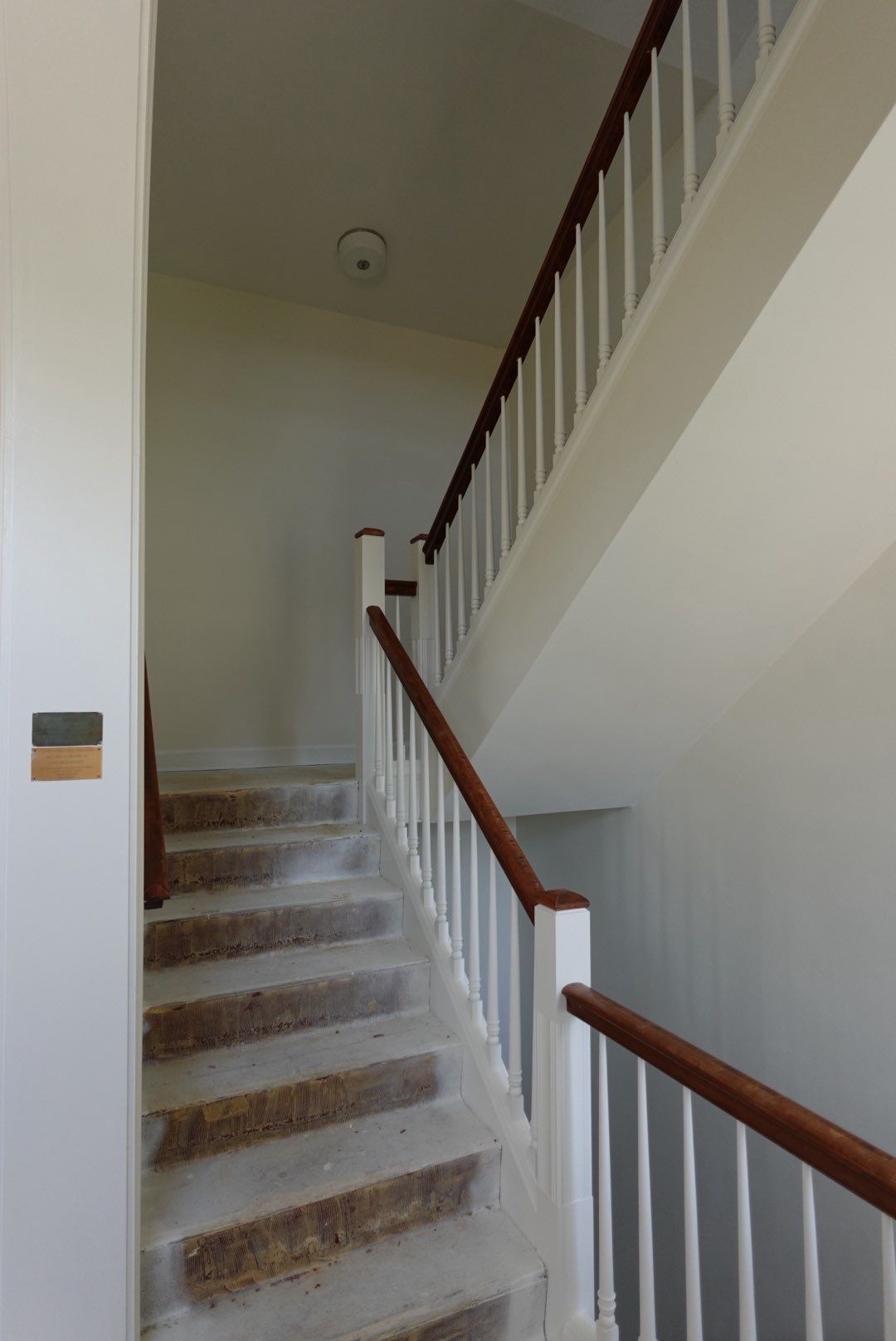 Interior Church Painting and Sanctuary Refresh in Sioux Falls by Select Painting, Coatings & Garage Cabinets