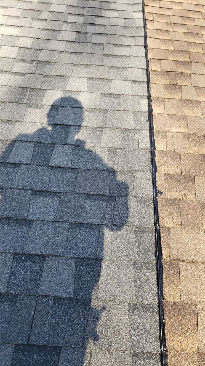 Springfield: CertainTeed Landmark Pro Designer Shingles in Max Def Pewterwood by RM Banning, Inc.