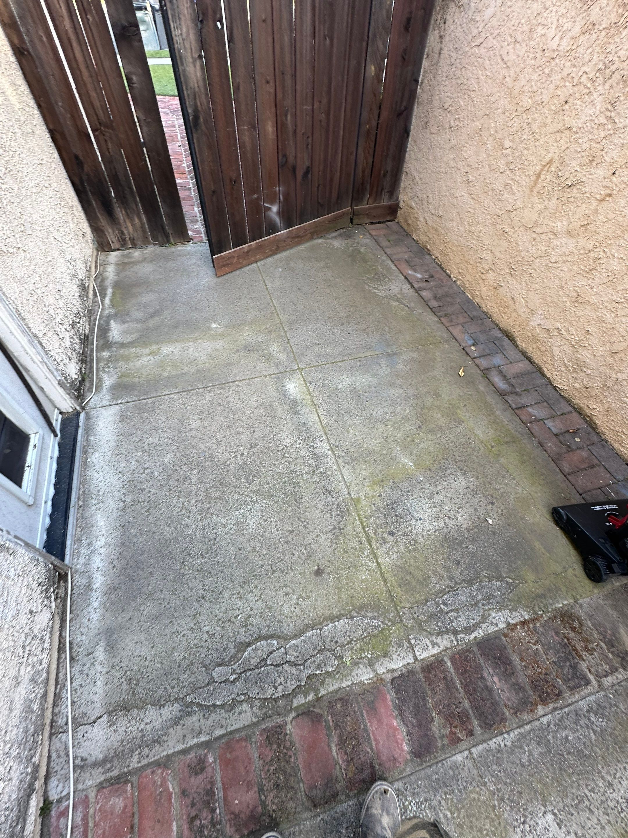 Orange County stucco soft wash and brick pressure washing by Property Cleaning Experts