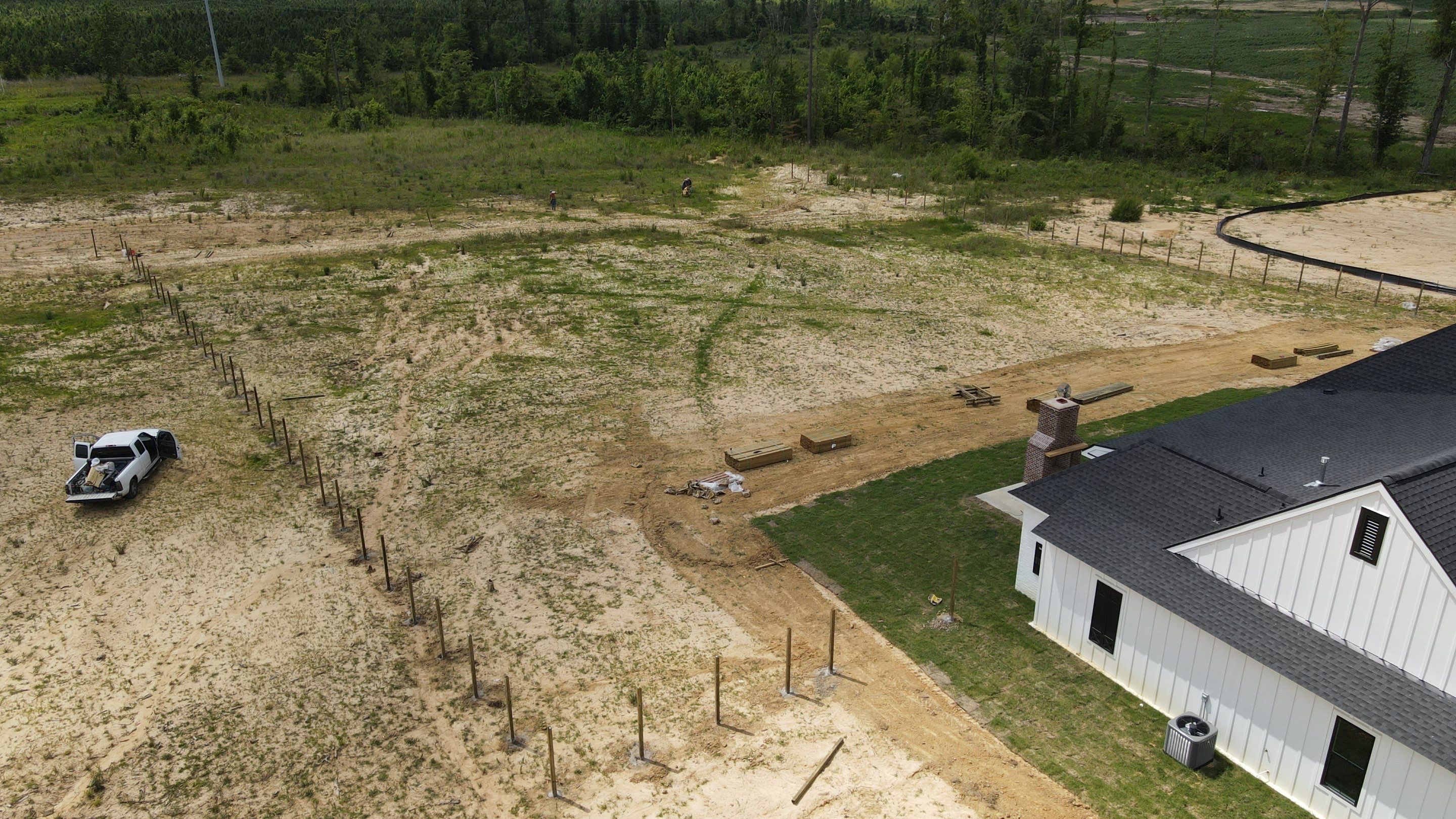 6ft Good Neighbor/4ft Farm Fence by Roberson Construction LLC