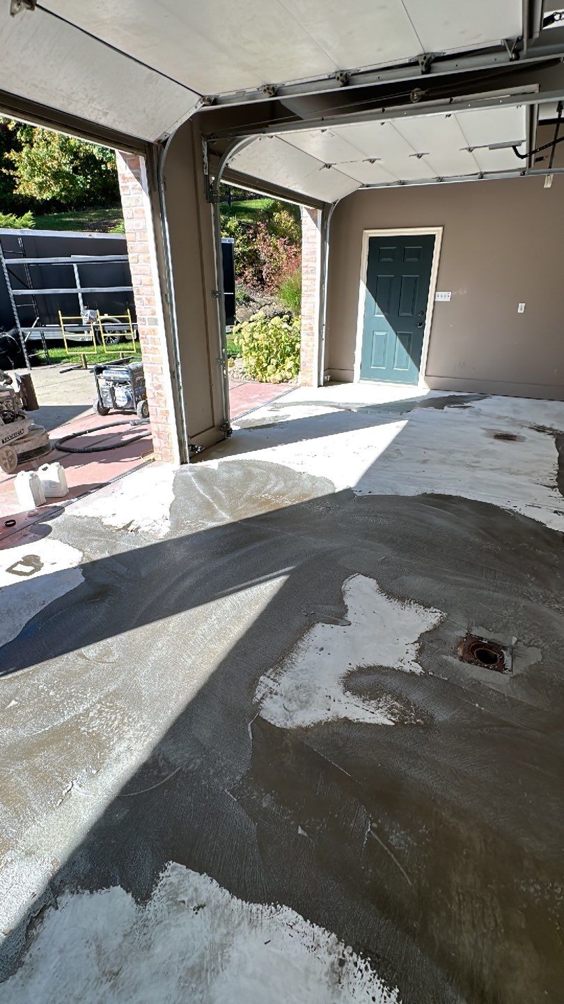 Big Garage Project in Mars by Floors in a Day, Inc