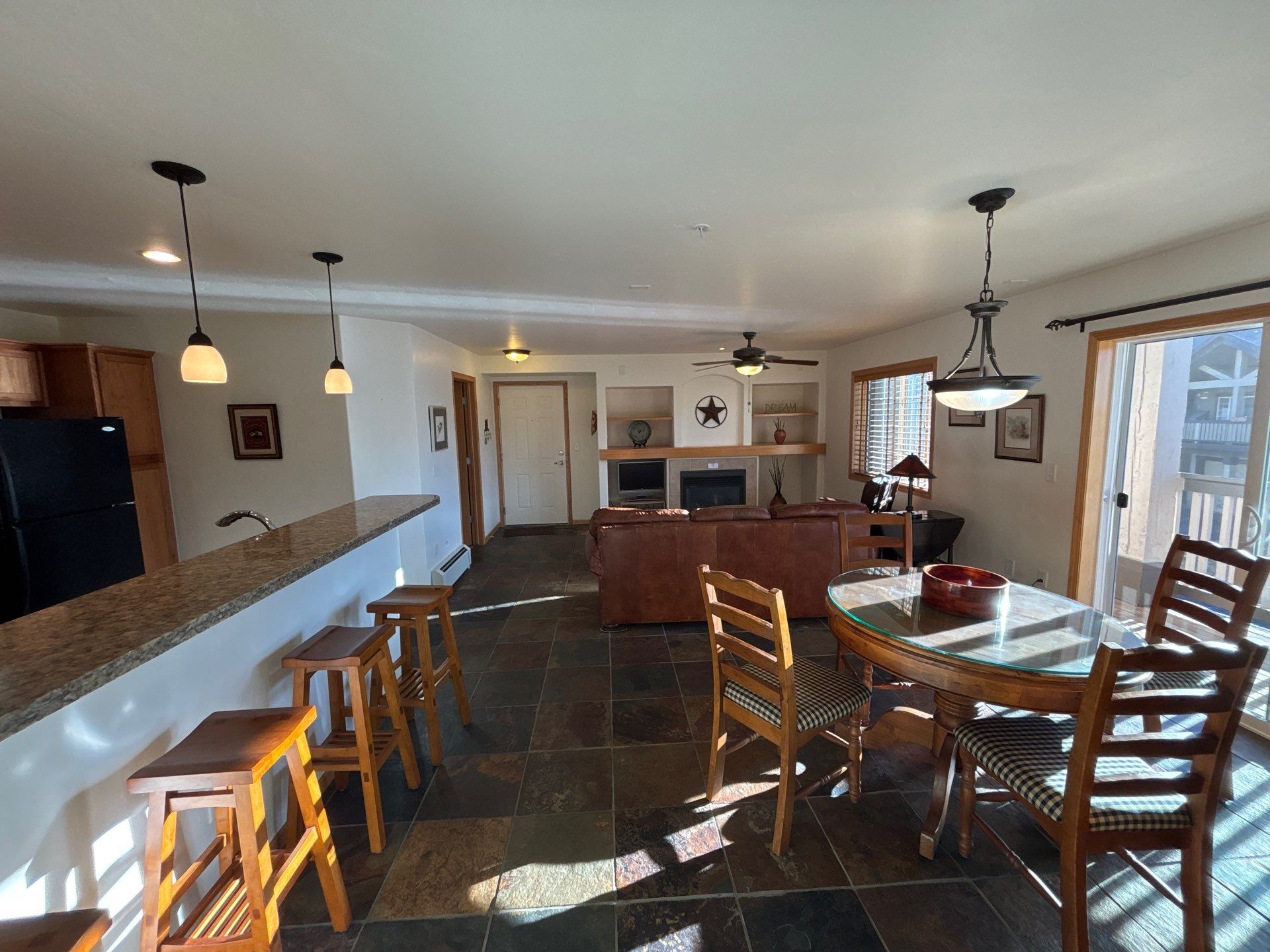 Tenant placement and leasing by Gold Peak Property Management