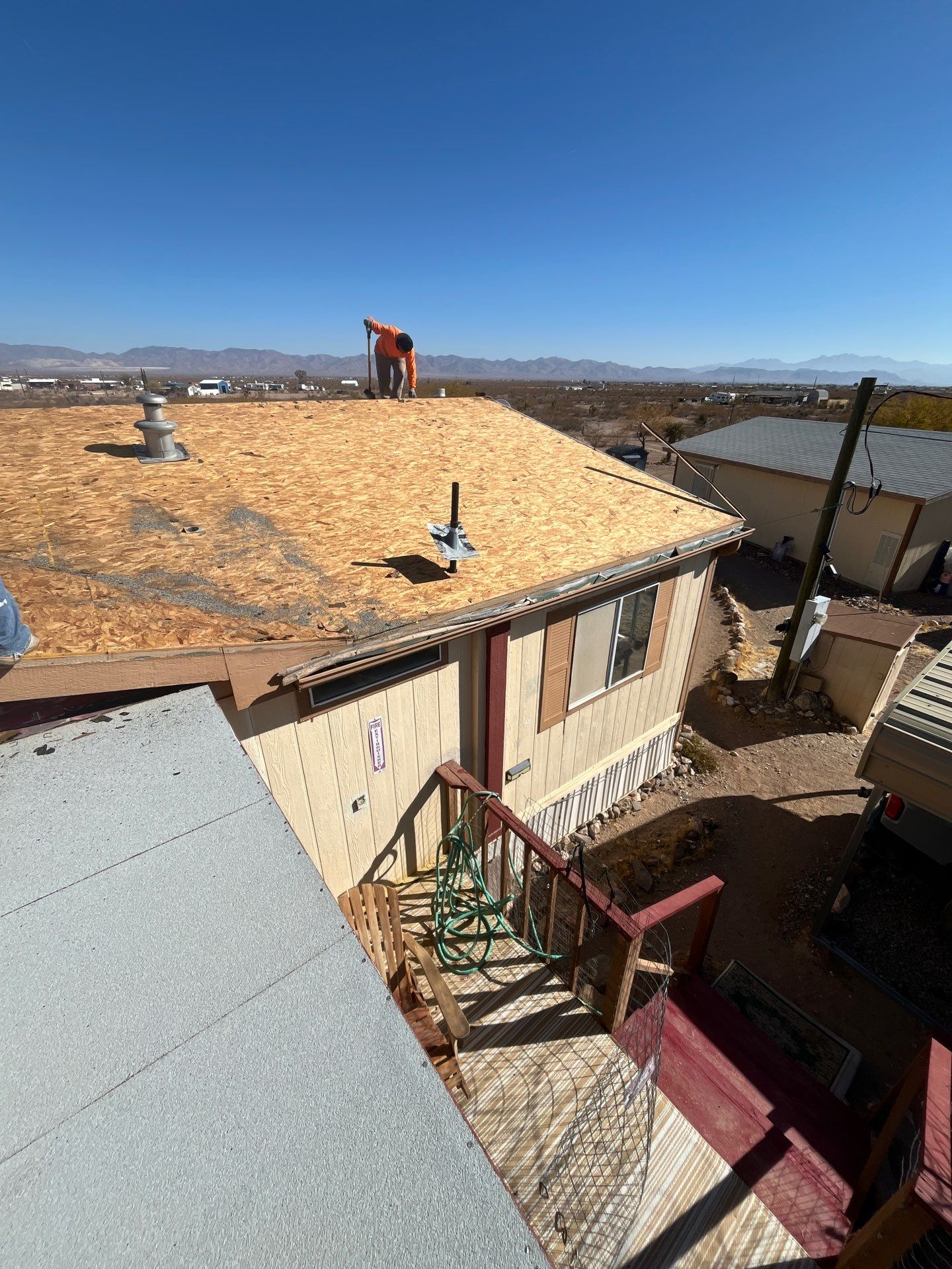 Polar White Standing Seam by Reimagine Roofing