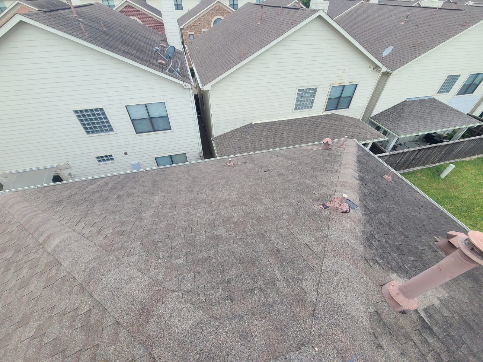 Hail Damage using Owen's Corning Duration (Lifetime) Shingles by Roof Repair Company