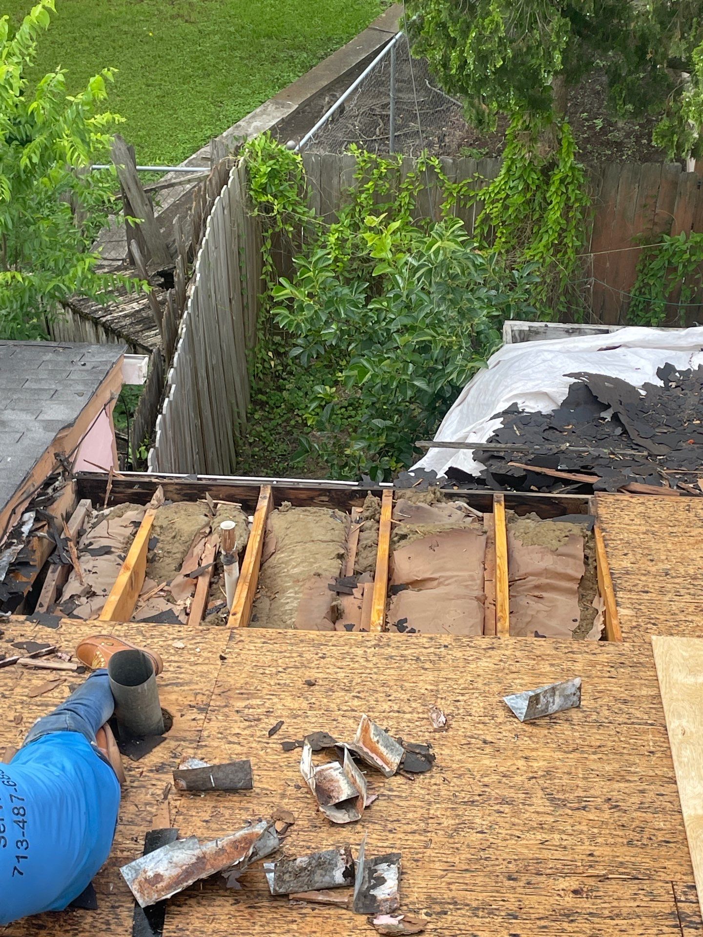 Roof Replacement Houston by Roof Repair Company