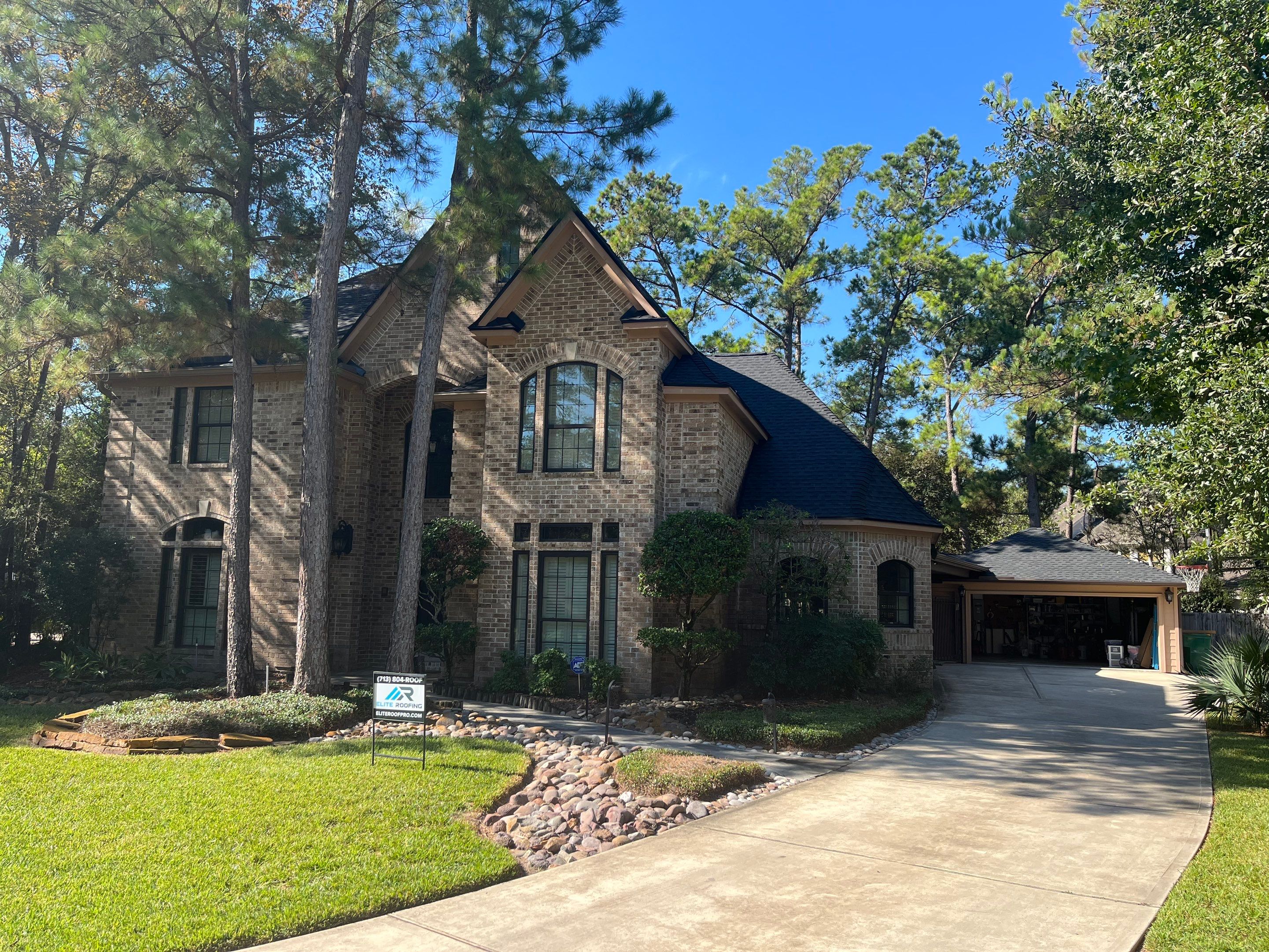 GAF HDZ - Charcoal by Elite Roofing LLC
