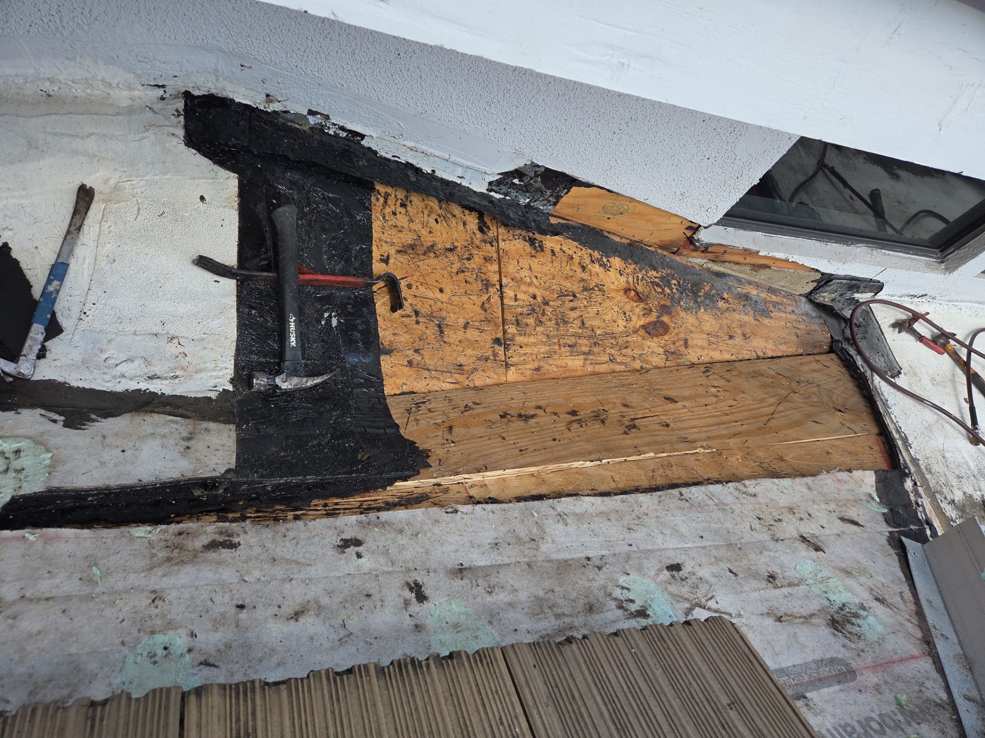 Flat Roof Restoration and Silicone Coating in Boca Raton by Aastro Roofing