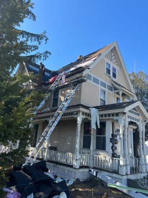 Slate Roof Conversion on Historic Home & Detached Garage – Owens Corning Duration, Estate Gray