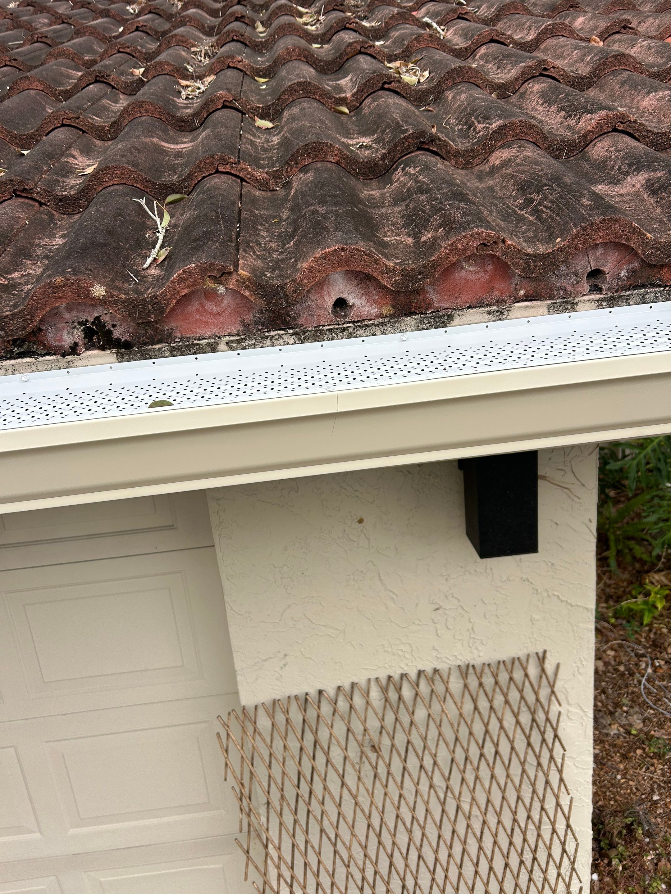 Replace Gutters in Sarasota FL by Gutter Professors