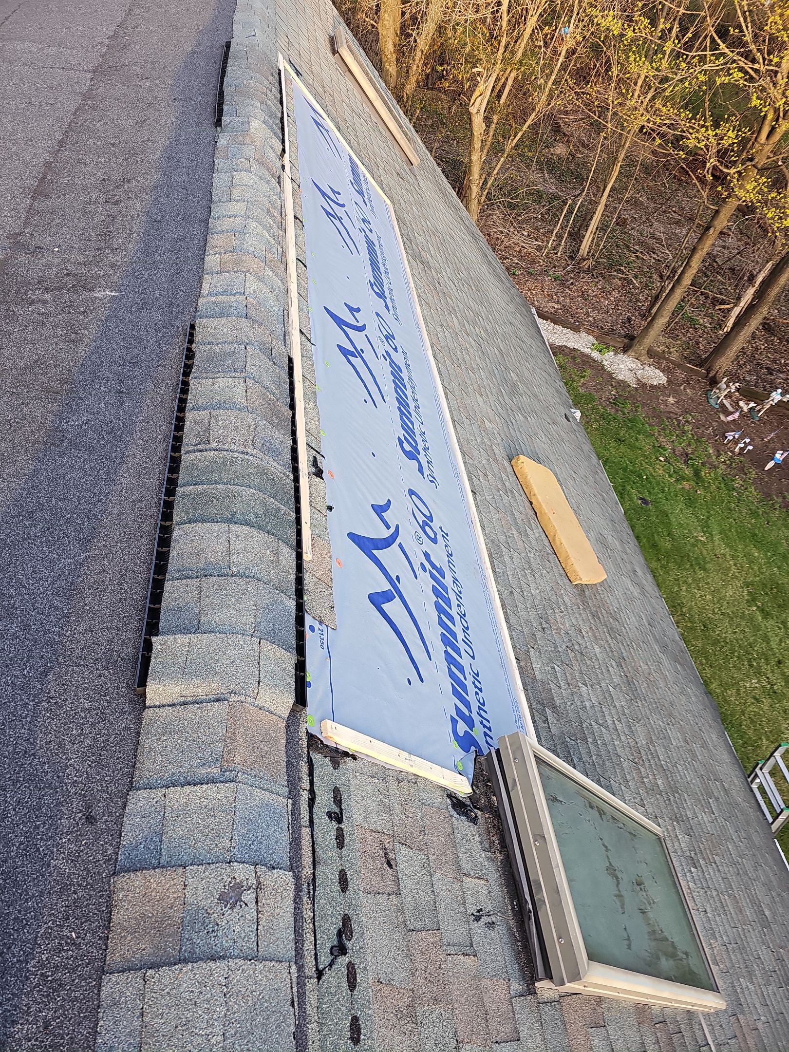 ATLAS PINNACLE COLOR: SCOTCHGARD PEWTER by Eagle Eye Roofing