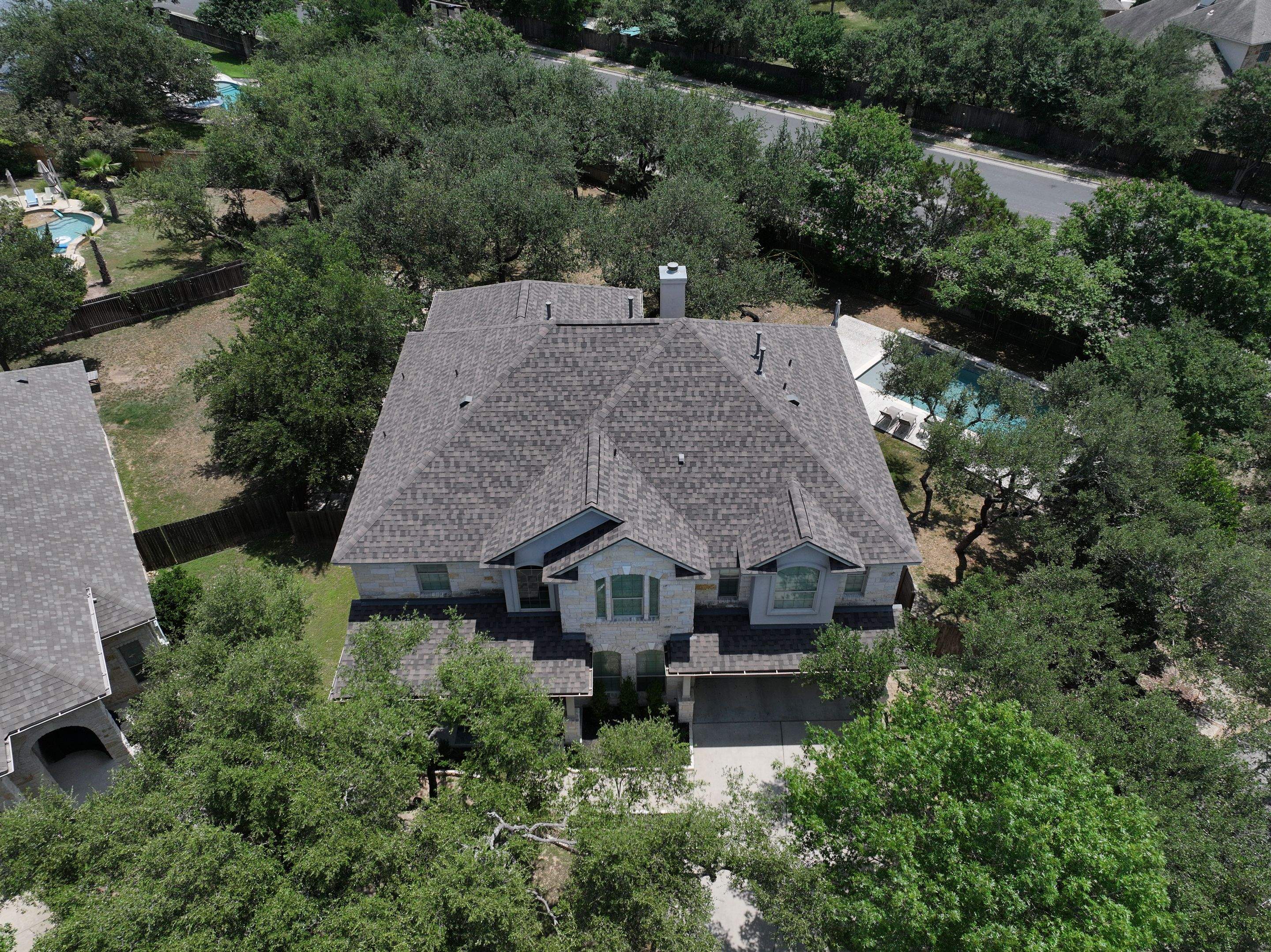 Driftshake Shingles by Perennial Roofing 