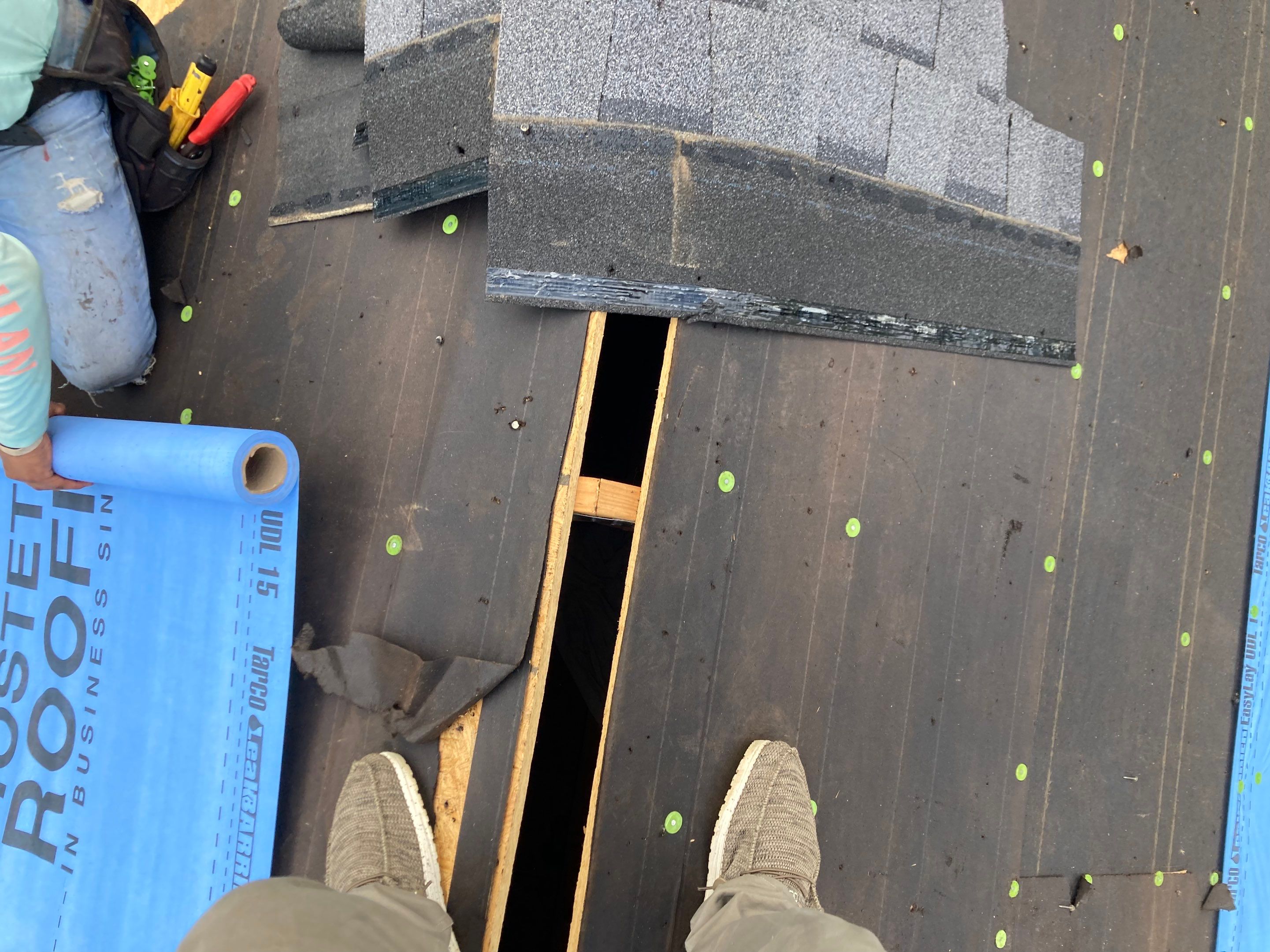 Residential Shingle Reroof using Malarkey Vista by Hostetler Roofing