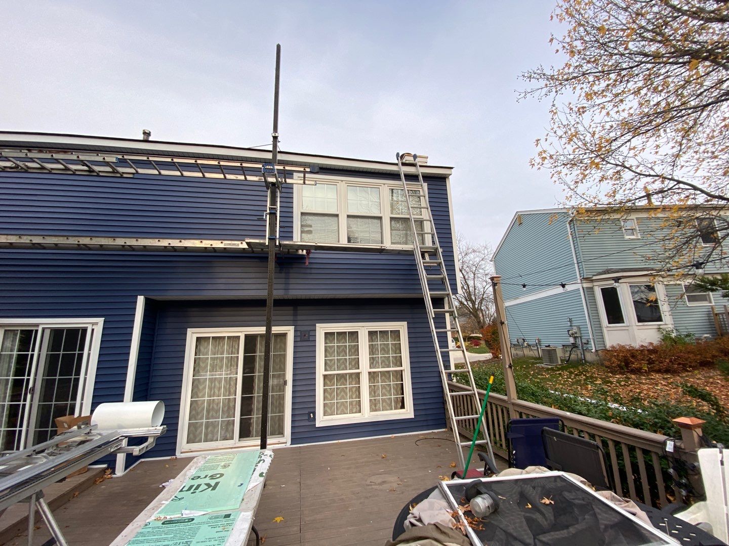 Siding Replacement using Certainteed Restoration Classic D4 Midnight Blue by 180 Contractors