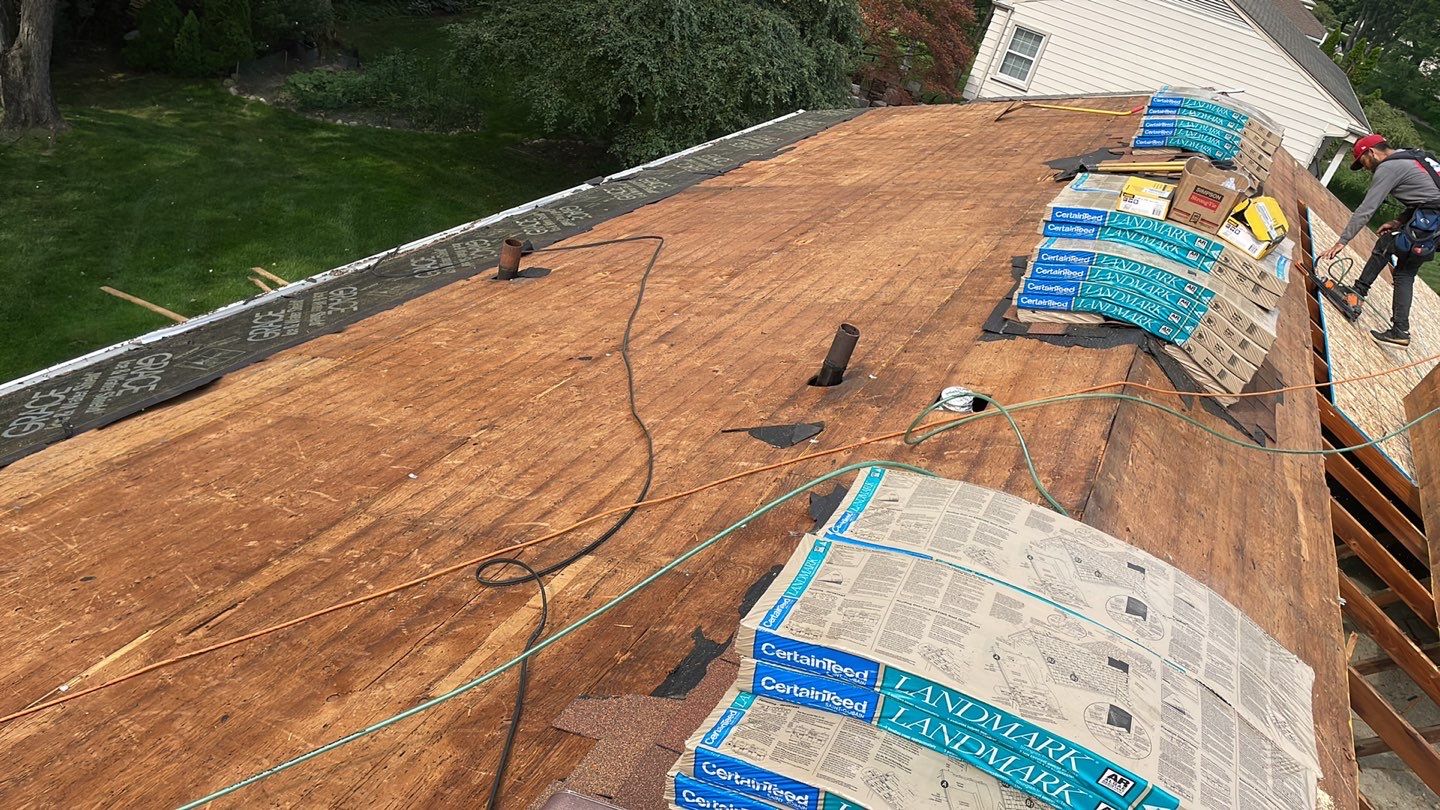 Roof Replacement using CertainTeed Landmark by 180 Contractors