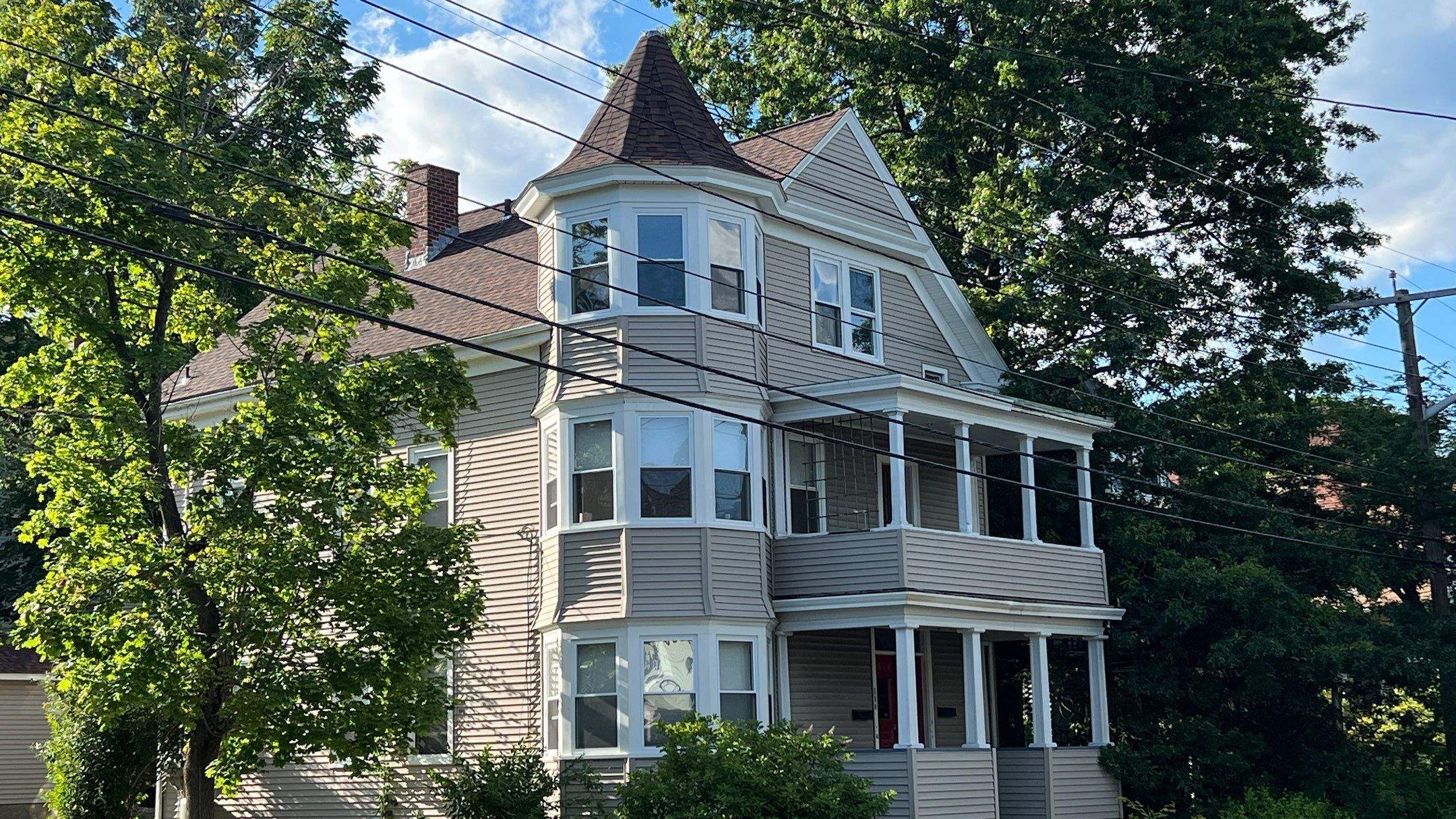 Burnt Sienna Roofs by Pinnacle Roofing & Skylights