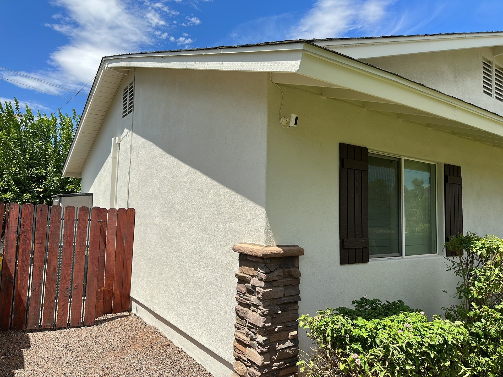 Exterior House Painting - Phoenix by Crash of Rhinos Painting & Garage Floors