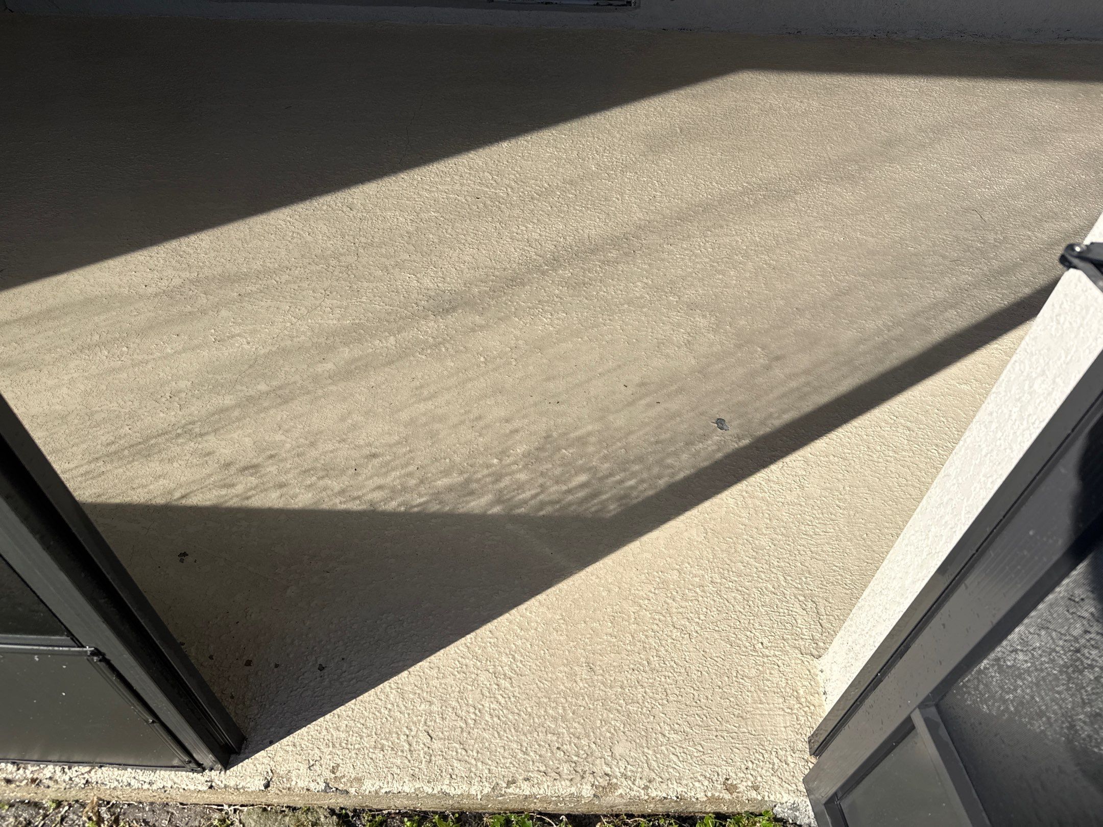 House Wash, Lanai Cleaning & Driveway Washing | Willow Walk Palmetto FL by Sunshine AquaWash