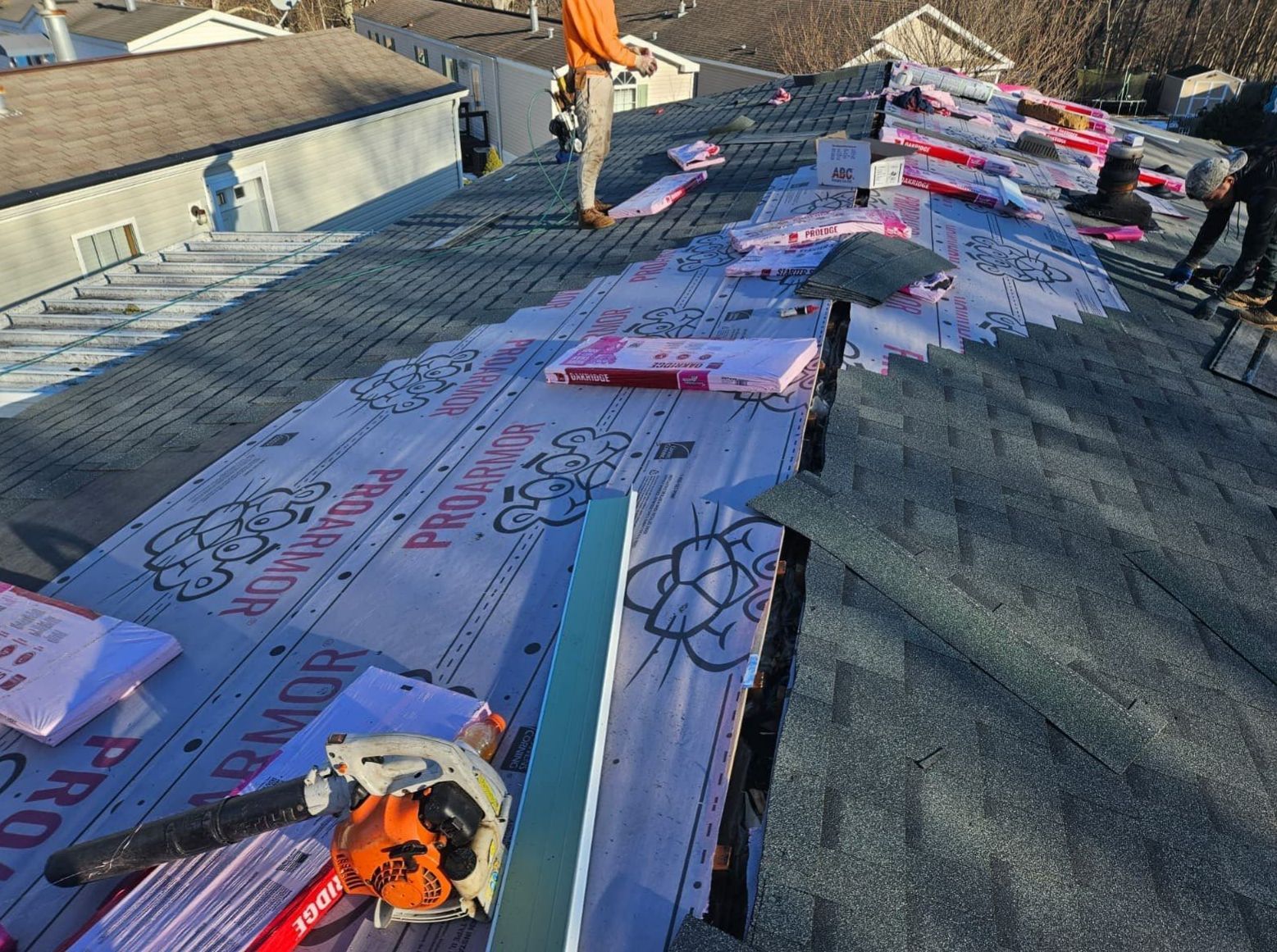 Owens Corning Oakridge: Estate Gray in Uncasville by Golden Shield Roofing