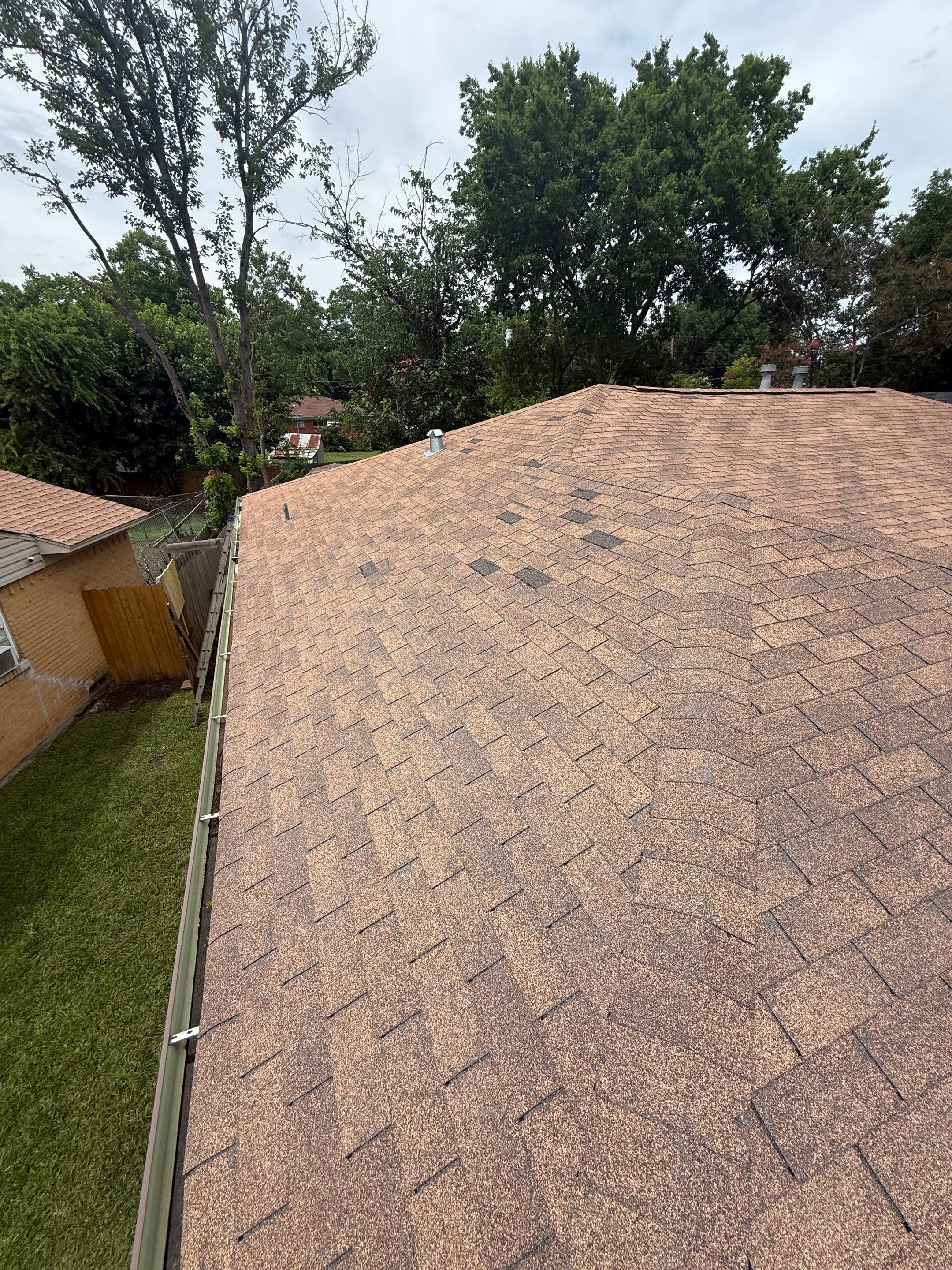 GAF natural Shadow - Weathered Wood by Top Sun Roofing
