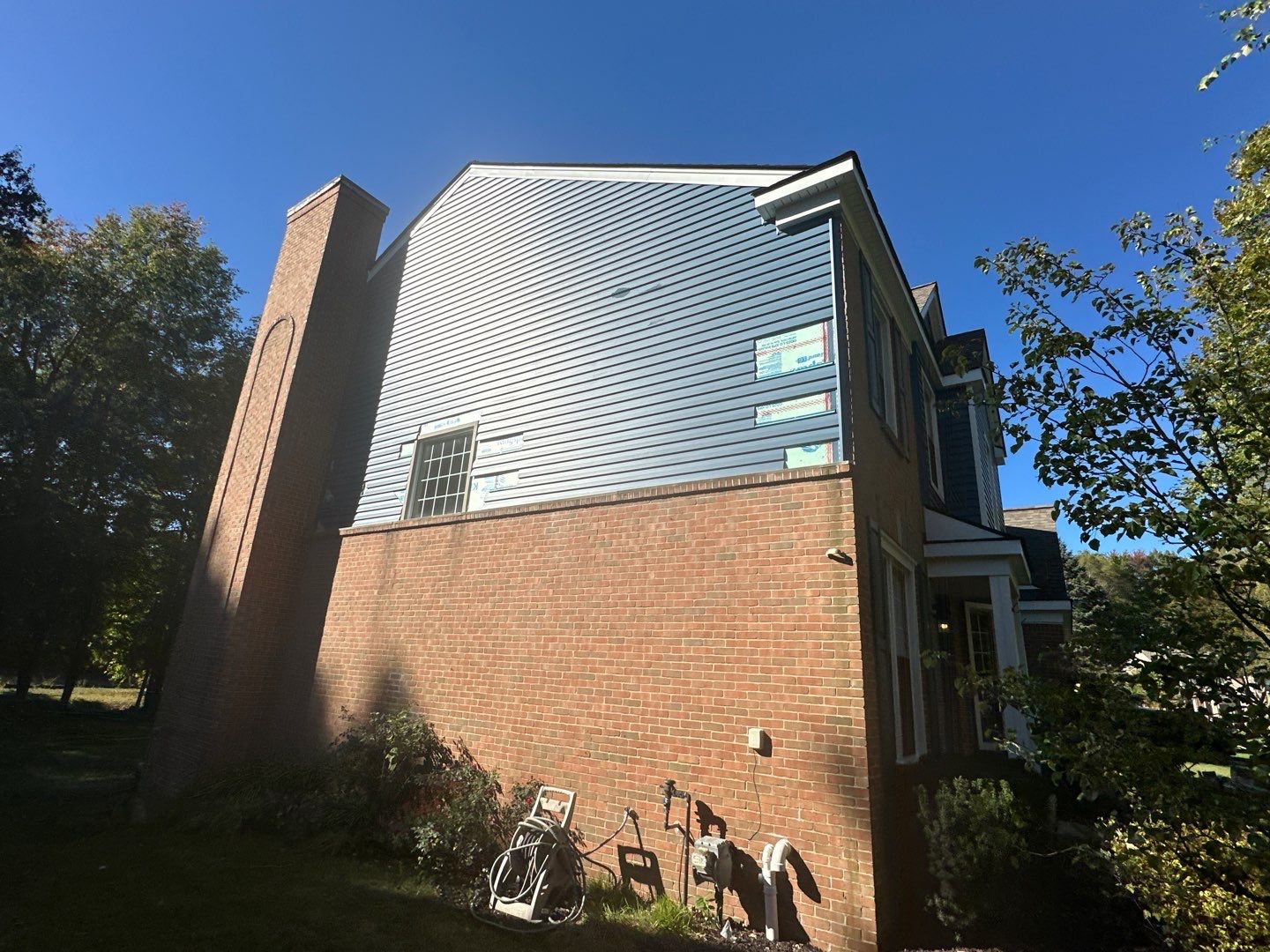 Siding Replacement using Alside Charter Oak D4.5" by 180 Contractors