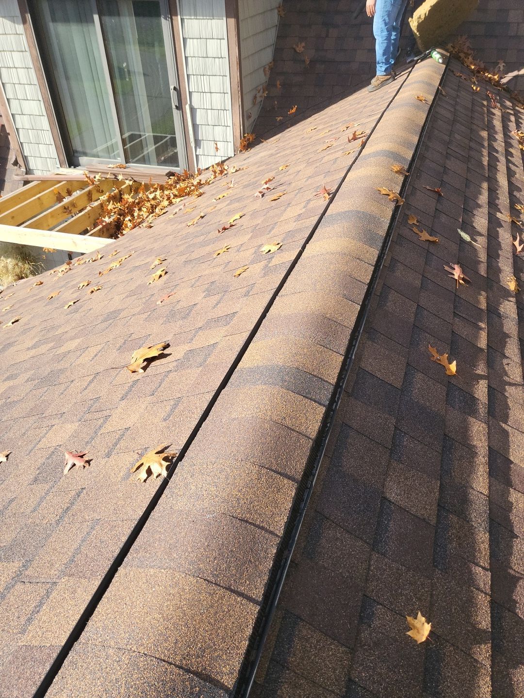 ATLAS PINNACLE COLOR: BURNT HICKORY DRIP EDGE: MUSKET BROWN by Eagle Eye Roofing