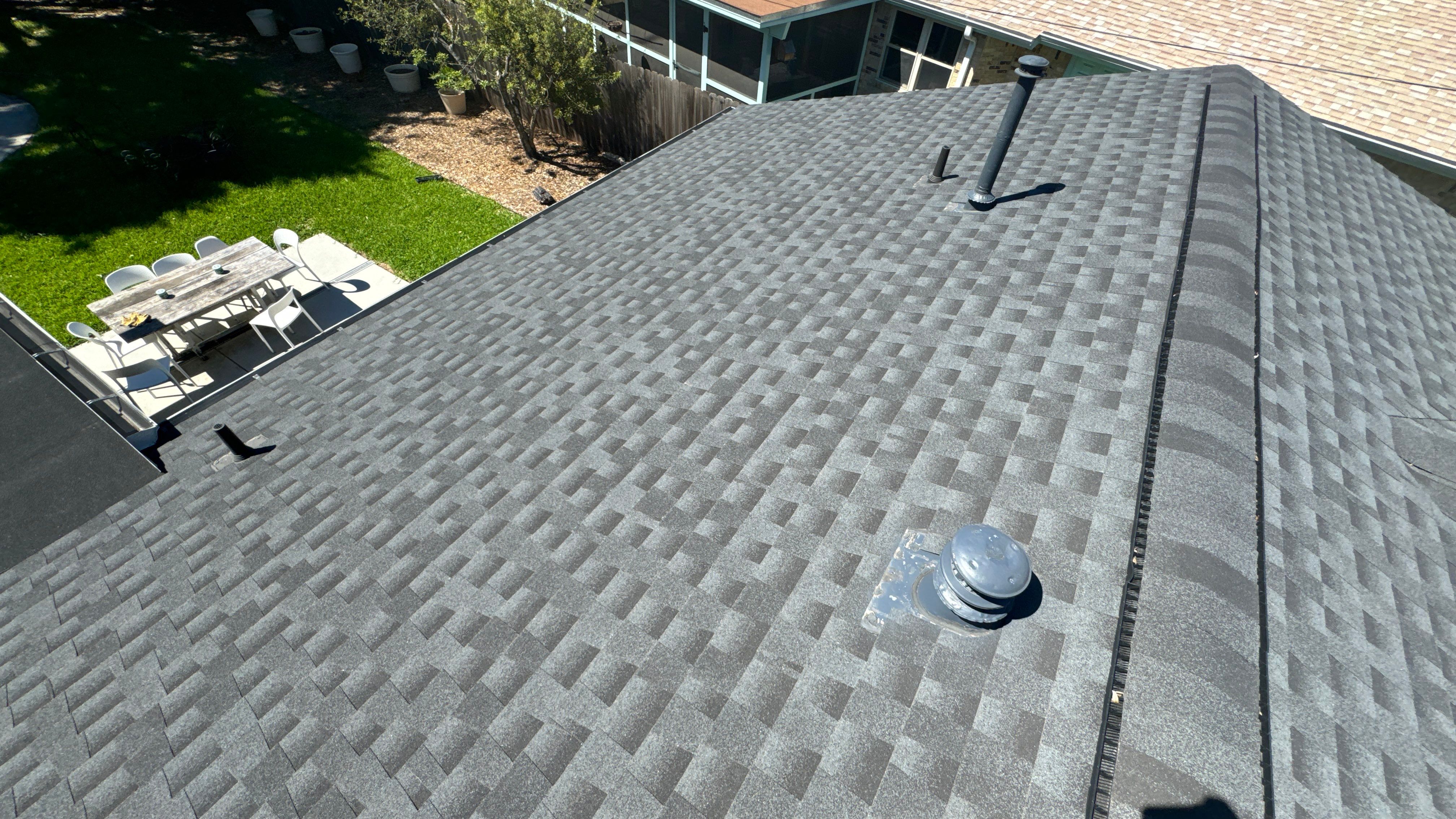GAF HDZ - Charcoal by Elite Roofing LLC