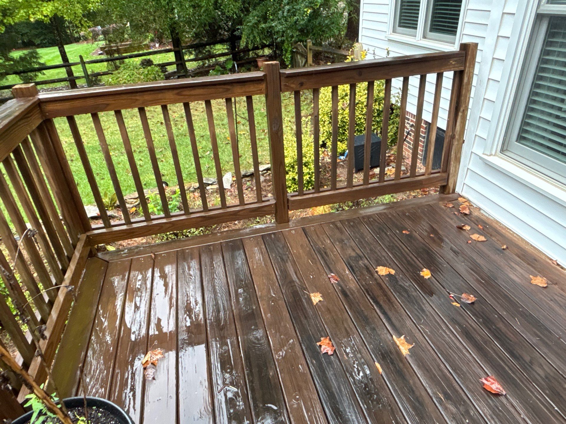 Deck using Wood Sealant by DuraSeal