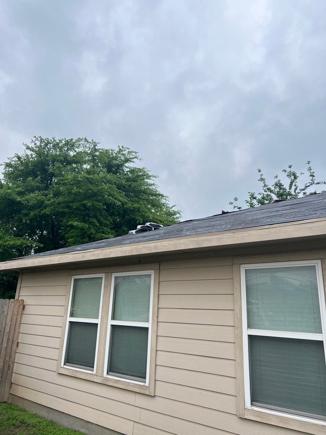 Project in Dallas by Armor Roofing | Exteriors