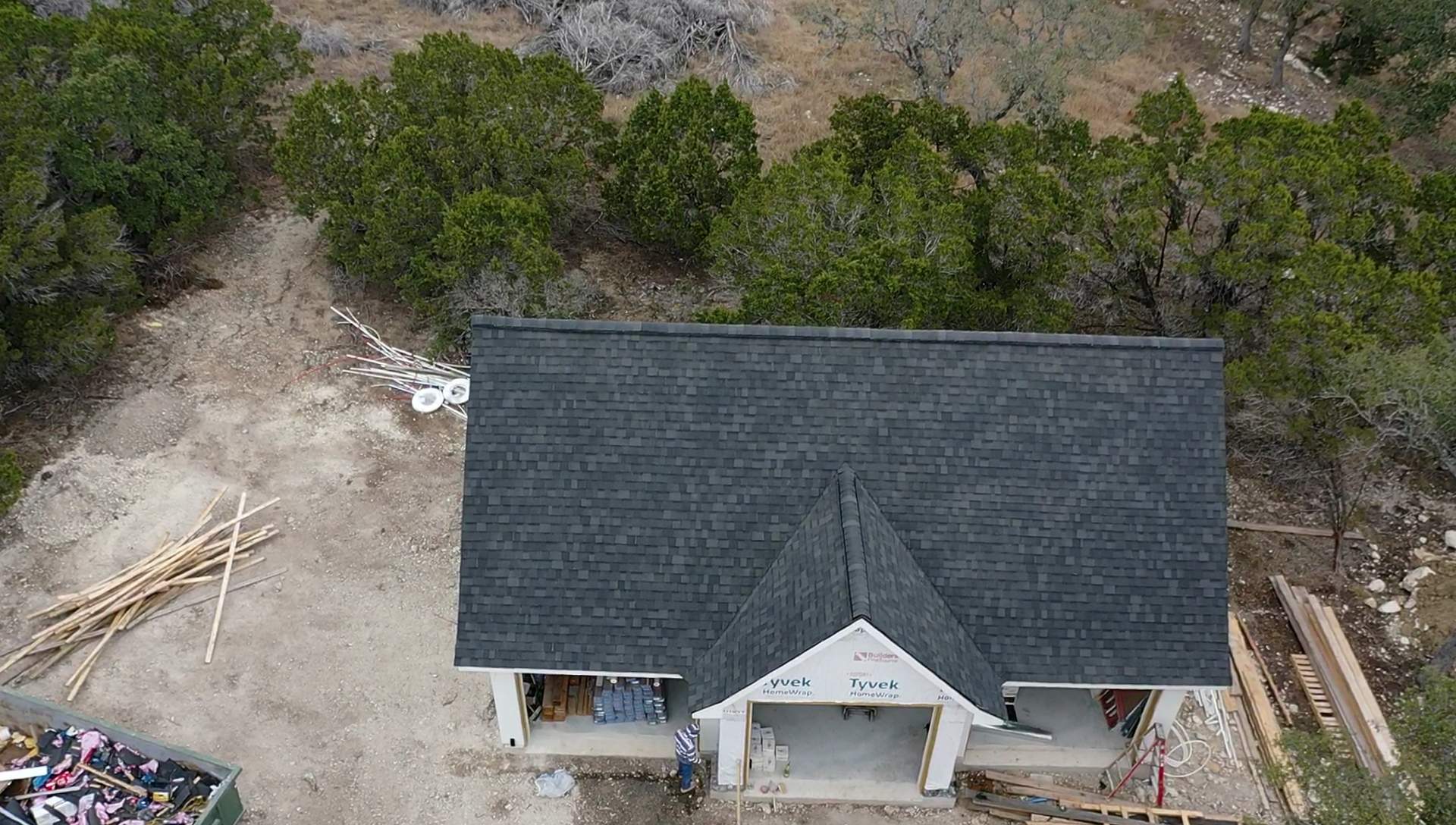 New Home Construction using Owens Corning 30 year Architectural Shingles by Premier Roofing and Contracting