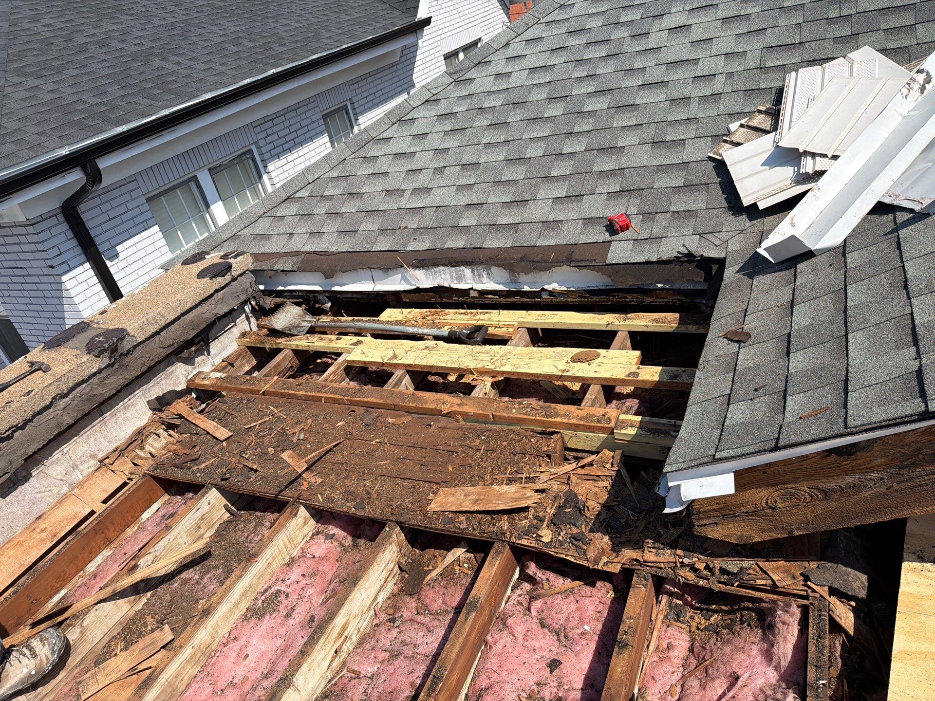 Flat Roof Replacement with New TPO Membrane in St. Louis by Acute Roofing And Exteriors 