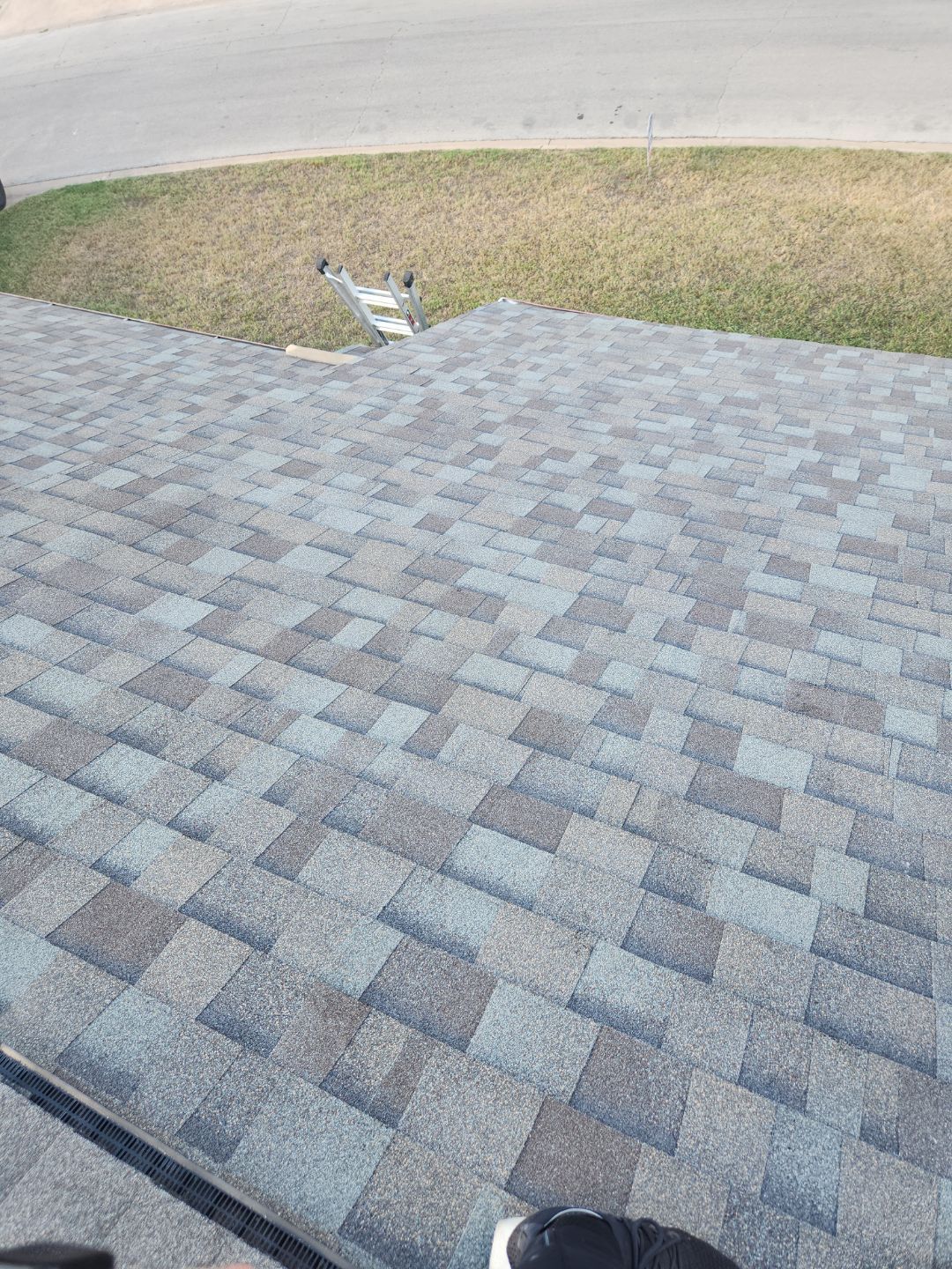 Driftwood - Owens Corning TruDefinition Duration by RoofsOnly.com