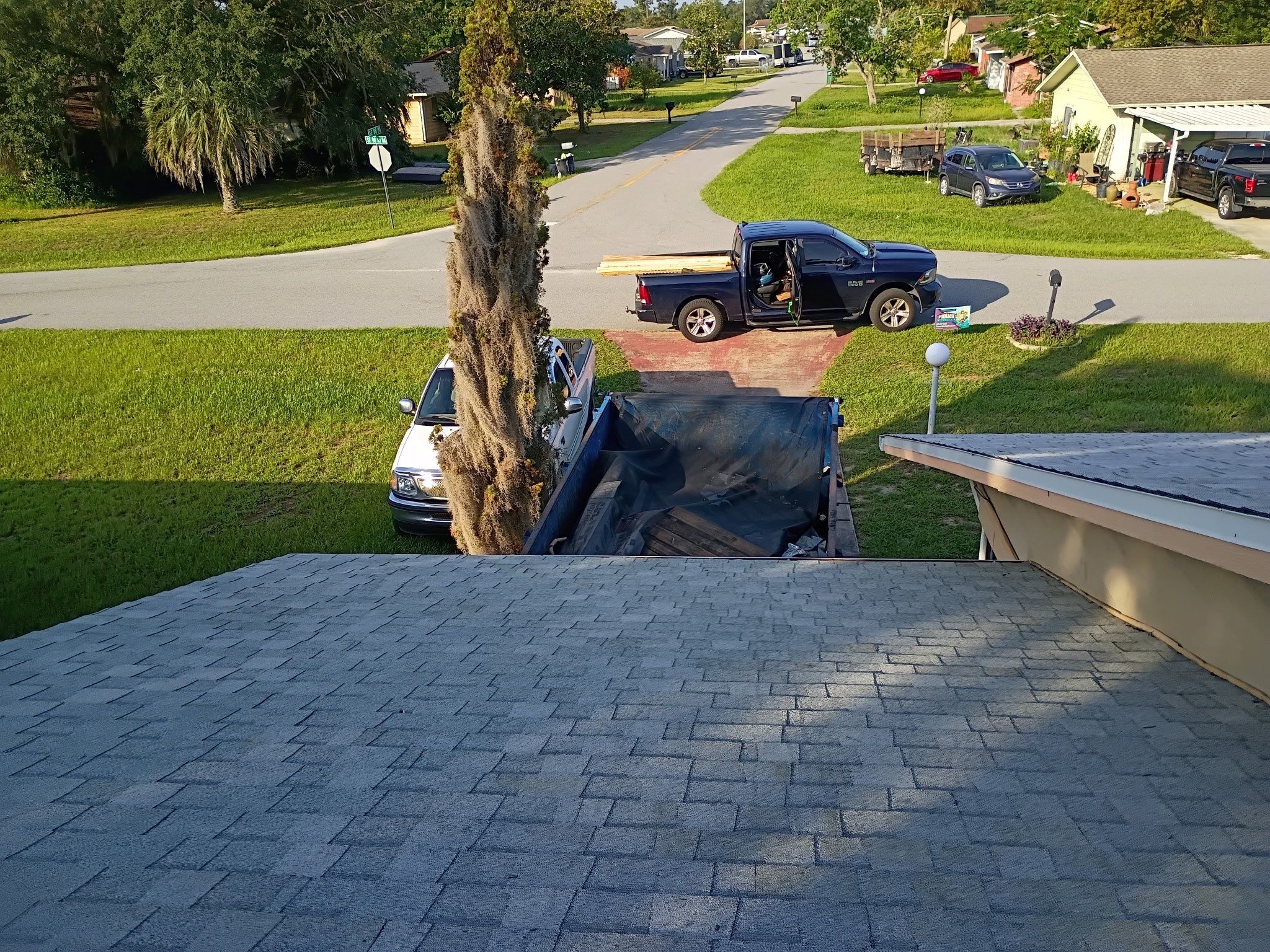 Residential Roof Installation With Atlas Pinnacle Pristine Shingles in Ocala by Pinnacle Roofing Group