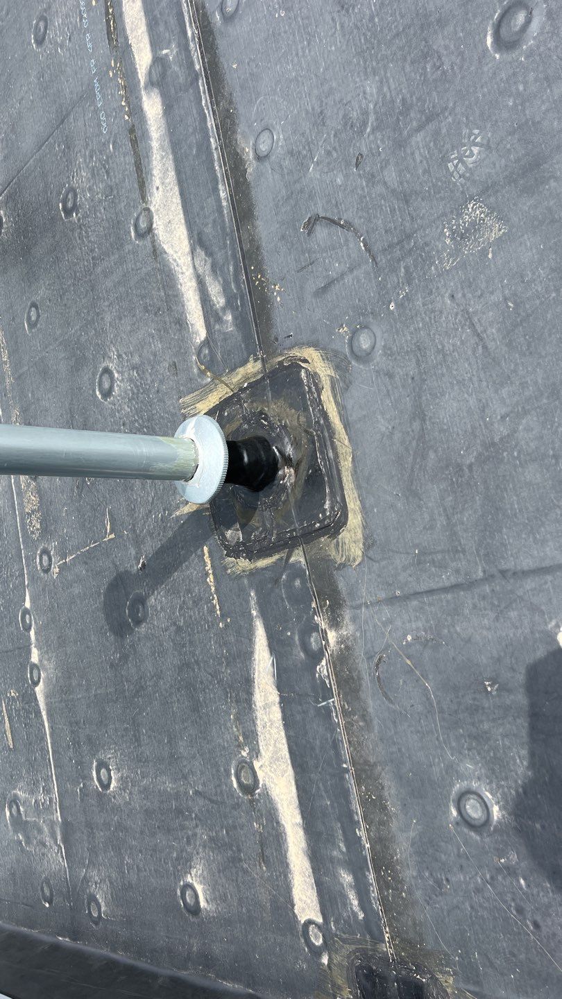 Commercial Roofing Installation using MuleHide EPDM .60 - BLACK by A to Z Roofing