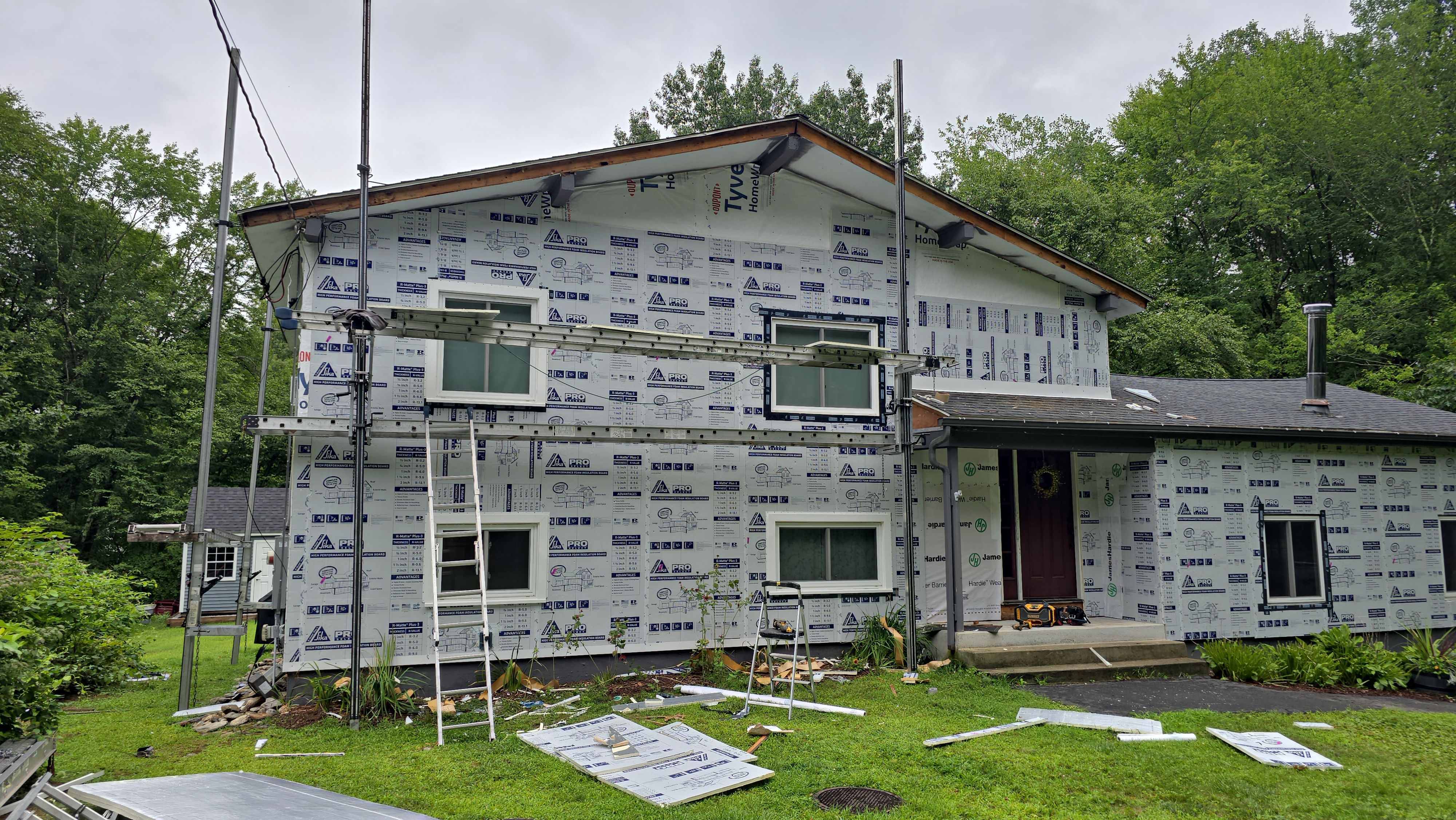 Everlast Composite installed in Acton, MA by UBrothers Construction