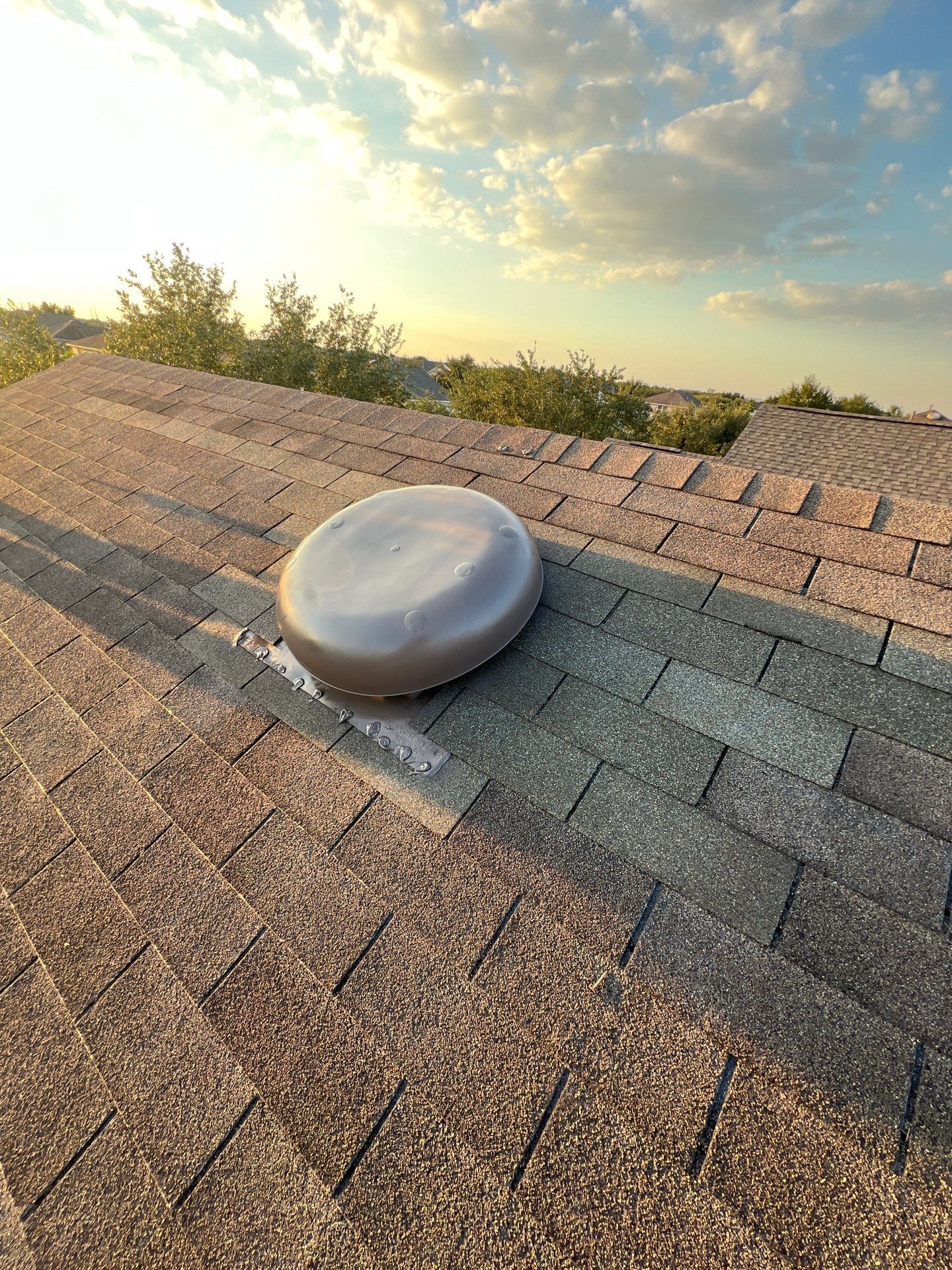 Hail Damage using Owen's Corning Duration (Lifetime) Shingles by Roof Repair Company