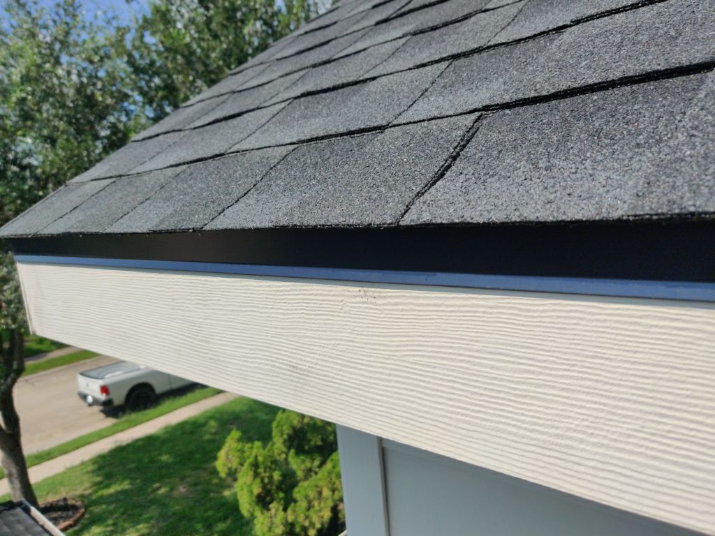 GAF HDZ - Charcoal by Elite Roofing LLC