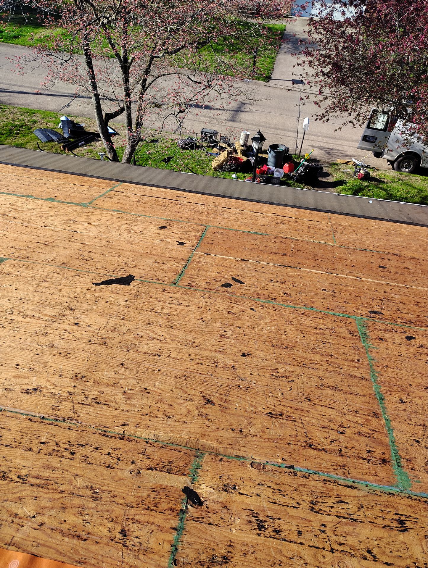 Residential Roofing Installation using GAF Timberline HDZ Pewter Gray by Rainstoppers Roofing