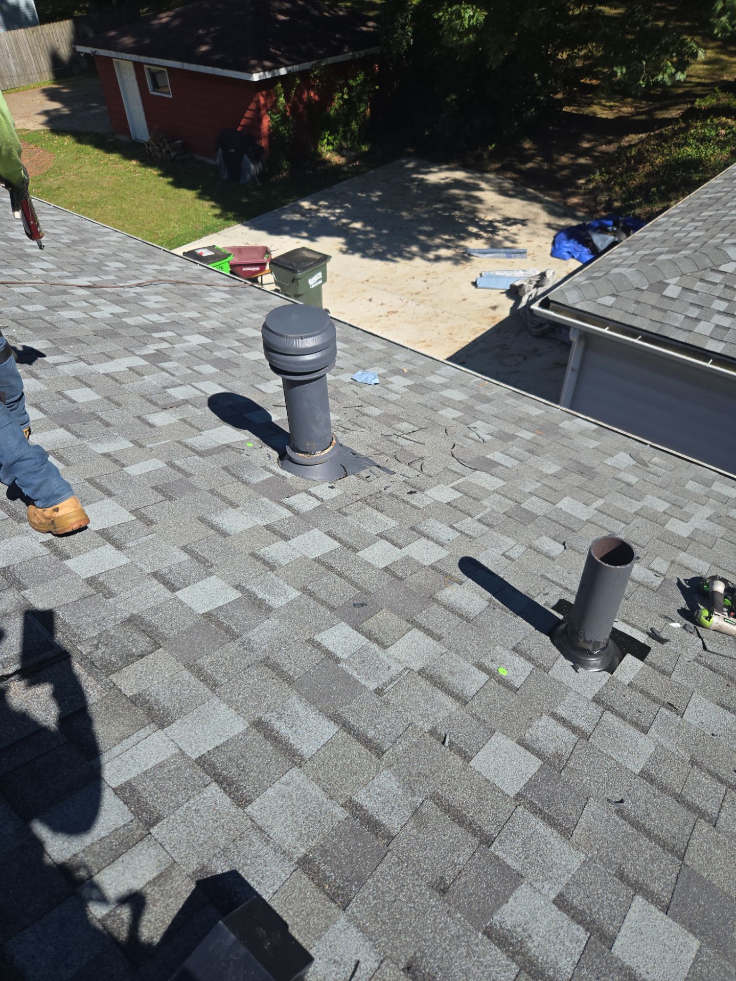 Atlas Pinnacle, Color, Coastal Granite, Drip Edge, Color, Black by Eagle Eye Roofing